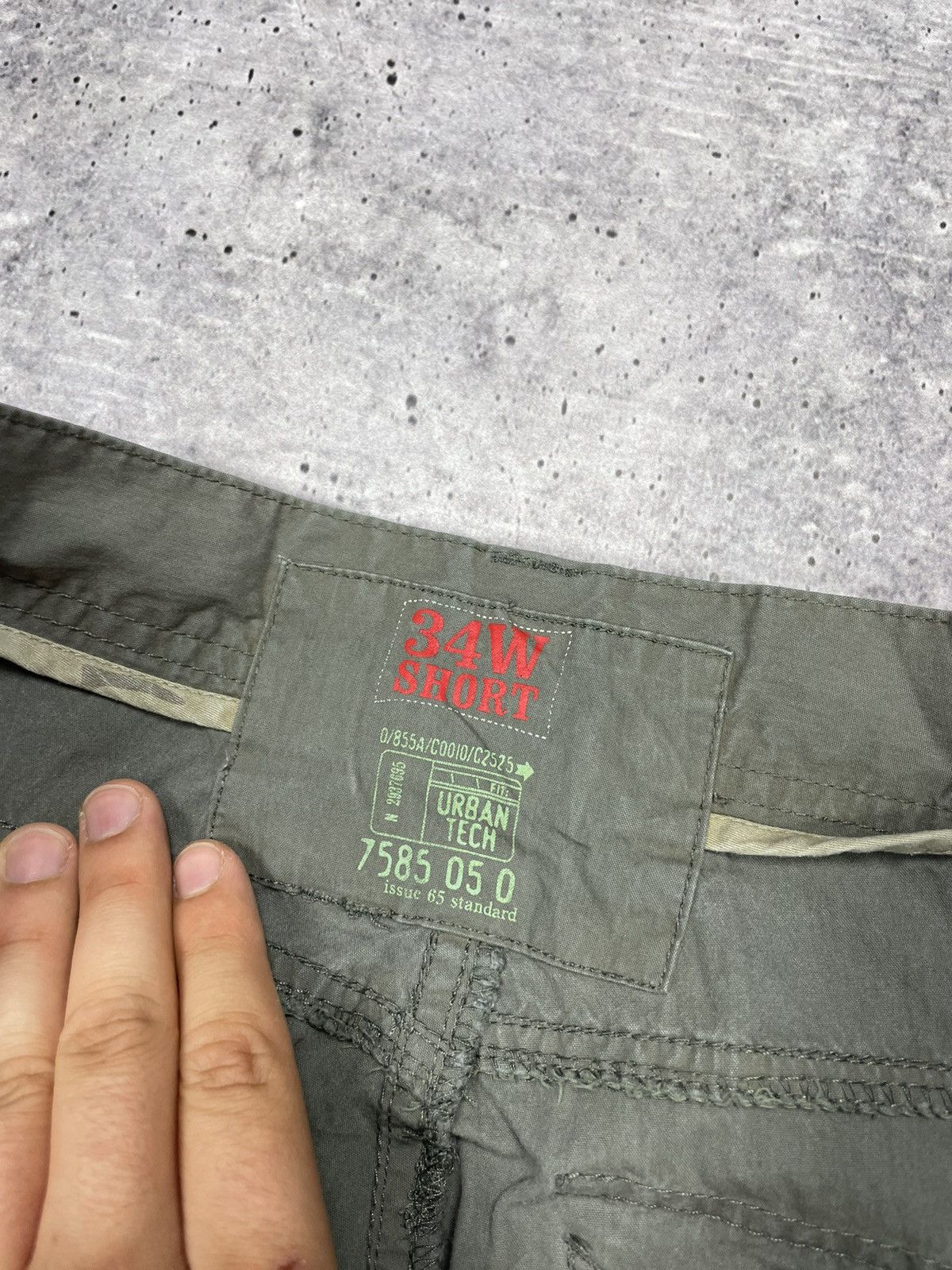 Japanese Brand × Vintage Vintage Y2K Japanese Style Distressed Faded Cargo Pants Size US 34 / EU 50 - 10 Thumbnail
