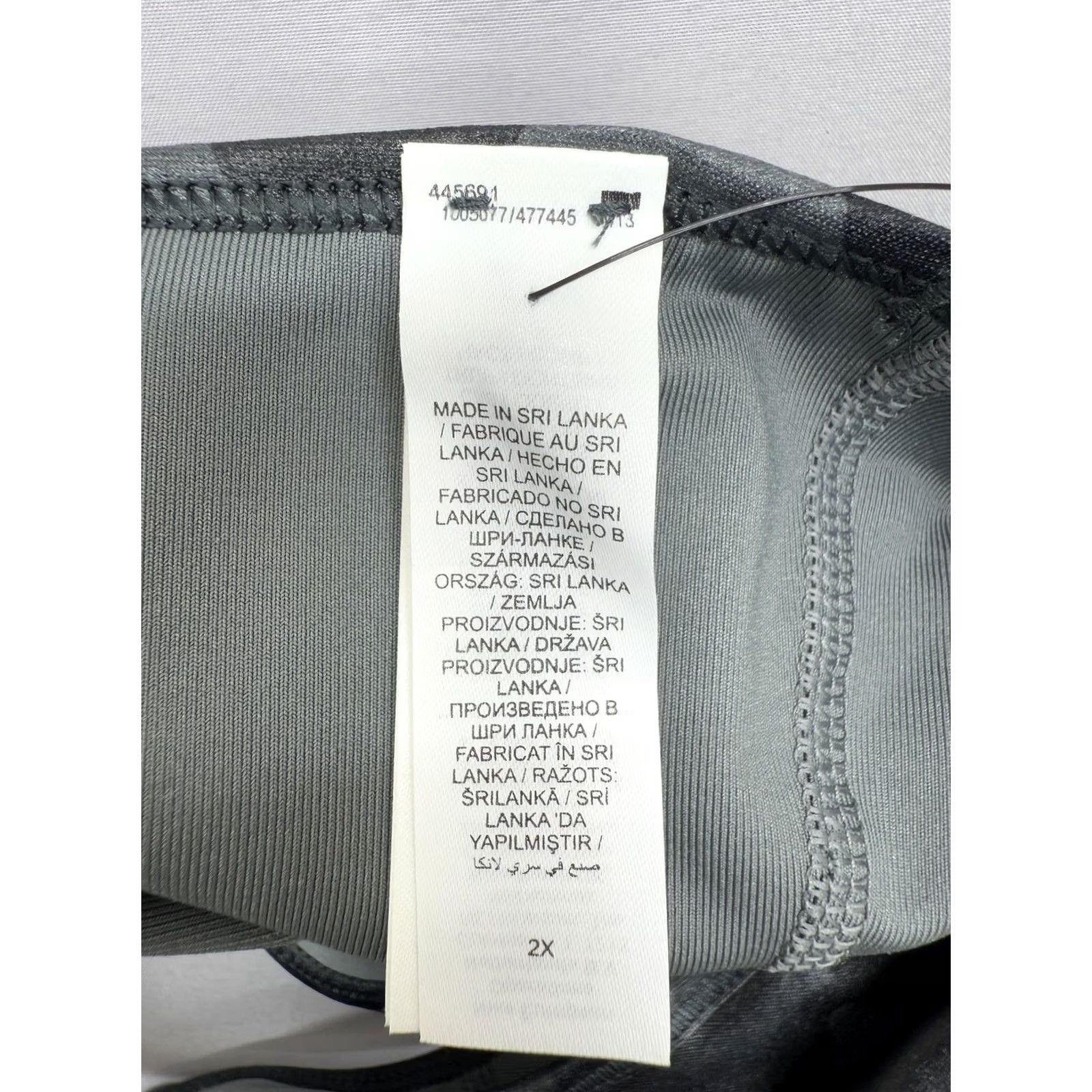 Nike Nike Black Camo Sports Bra XXL High Neck Dri-Fit Swoosh Medium Support Women Size ONE SIZE - 4 Thumbnail