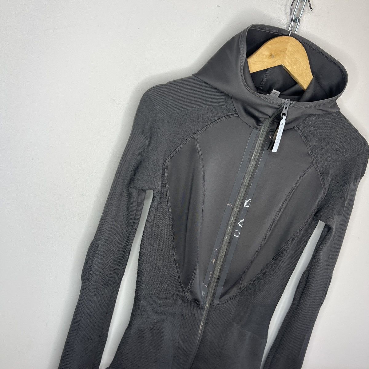 Adidas × Stella McCartney Adidas Stella Mccartney Hoodie Sweater Jacket Size M / US 6-8 / IT 42-44 - 3 Thumbnail