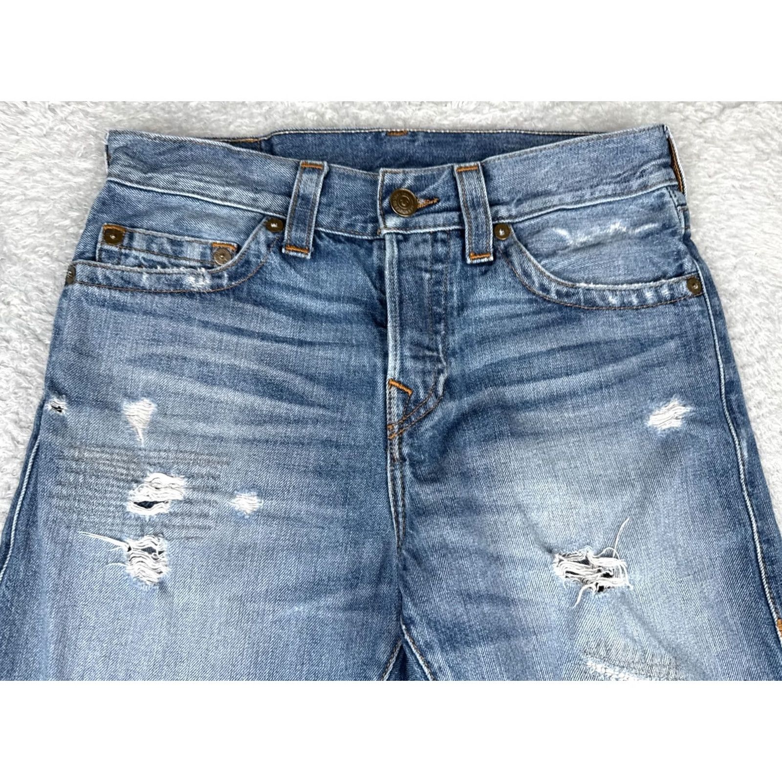 True Religion True Religion Jeans Mens 30x31 Blue Denim Logan Relaxed Taper Distressed Cotton Jeans Mens Blue Denim 90s Rock City Logo True Religion Logan Boy? Size US 30 / EU 46 - 4 Thumbnail
