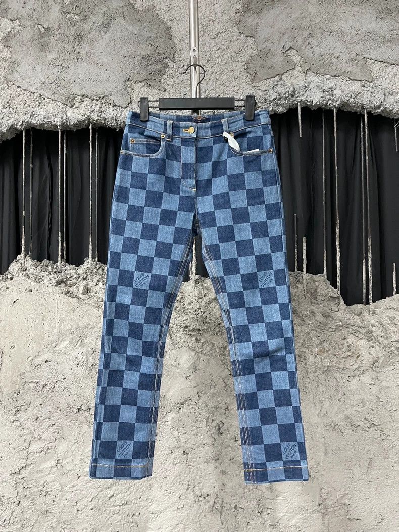 Louis Vuitton Louis Vuitton jeans Size 25" / US 0 / IT 36 - 1 Thumbnail