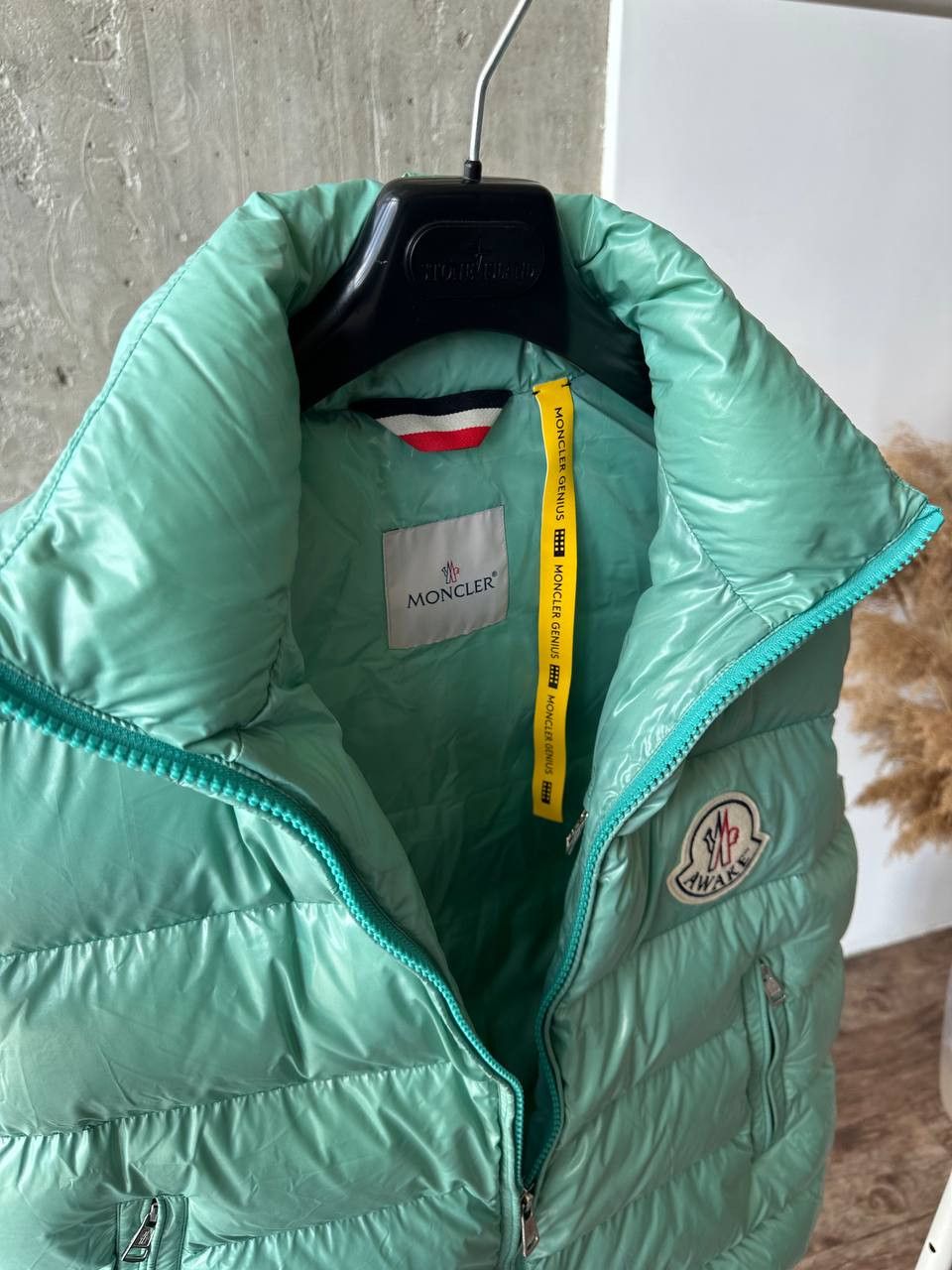Awake NY × Moncler 🔥Moncler Men's Green 2 Moncler 1952 & Awake Ny Parker Vest Size US L / EU 52-54 / 3 - 5 Thumbnail
