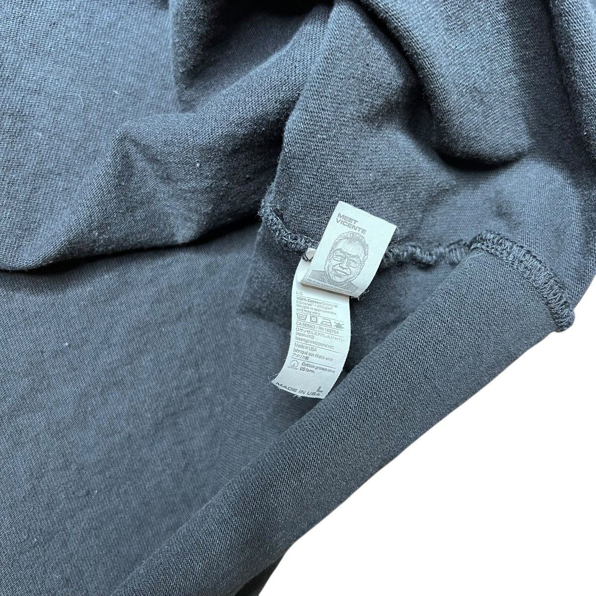 Kanye West × Rap Tees × Yeezy Kanye West Yeezy Vultures Volume 1 Over Sized Long Sleeve Size US L / EU 52-54 / 3 - 4 Thumbnail