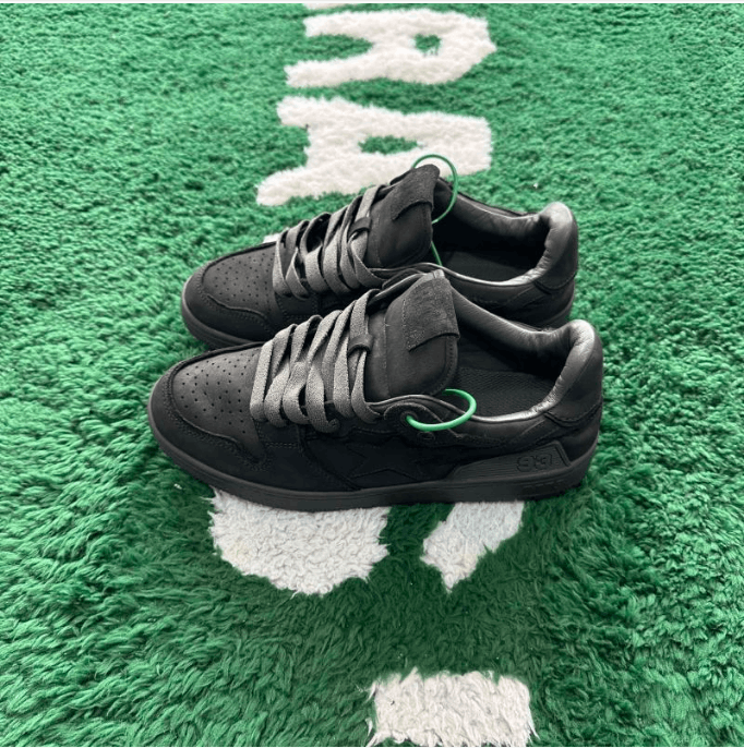 Bape Bape Low-Top Sneakers Size US 9.5 / EU 42-43 - 1 Thumbnail