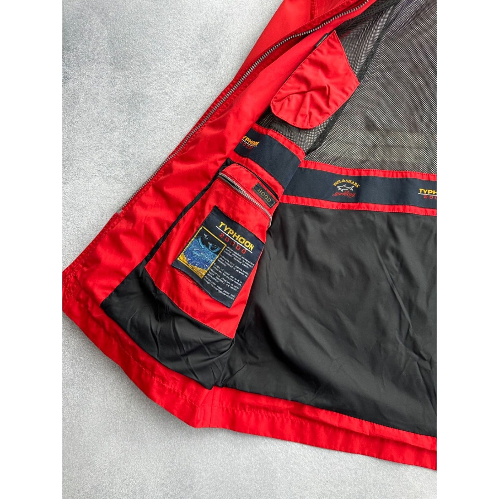 Paul & Shark Vintage Paul & Shark Typhoon 20000 Red Mens Windbreaker Jack Size US L / EU 52-54 / 3 - 10 Thumbnail