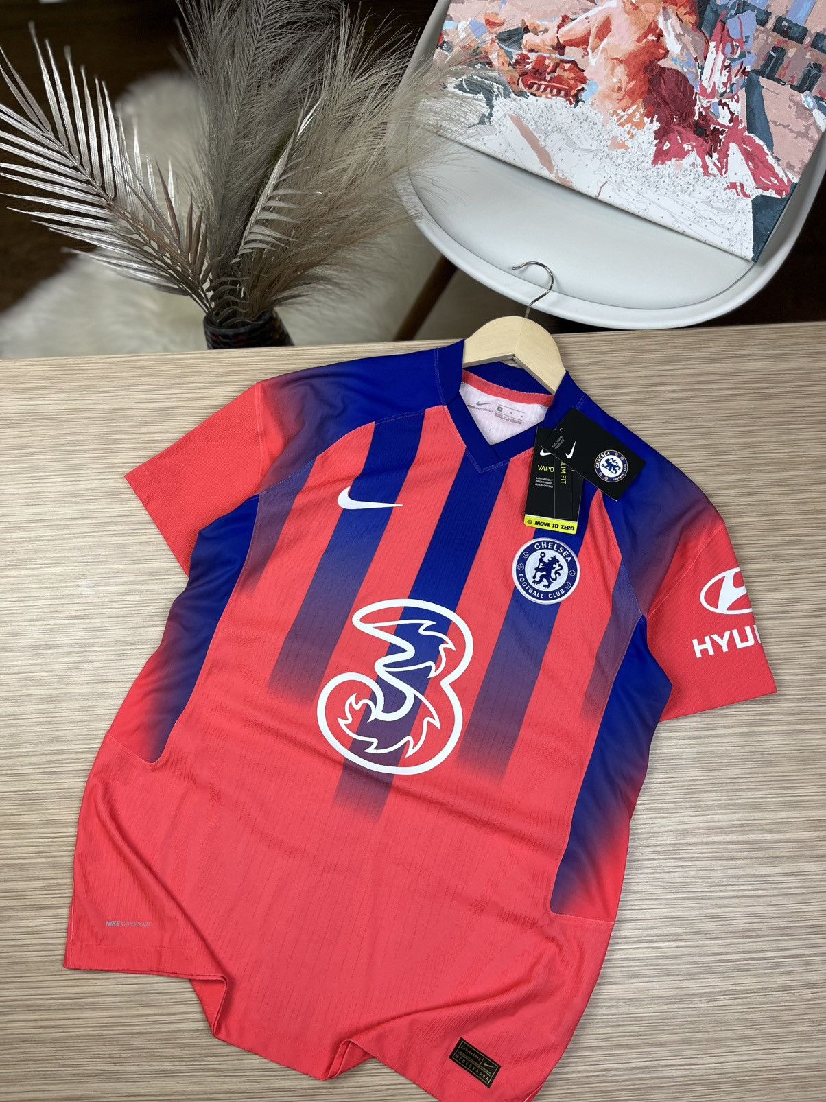 Nike CHELSEA LONDON 2020/2021 FOOTBALL SOCCER HAVERTZ JERSEY Size US M / EU 48-50 / 2 - 1 Thumbnail