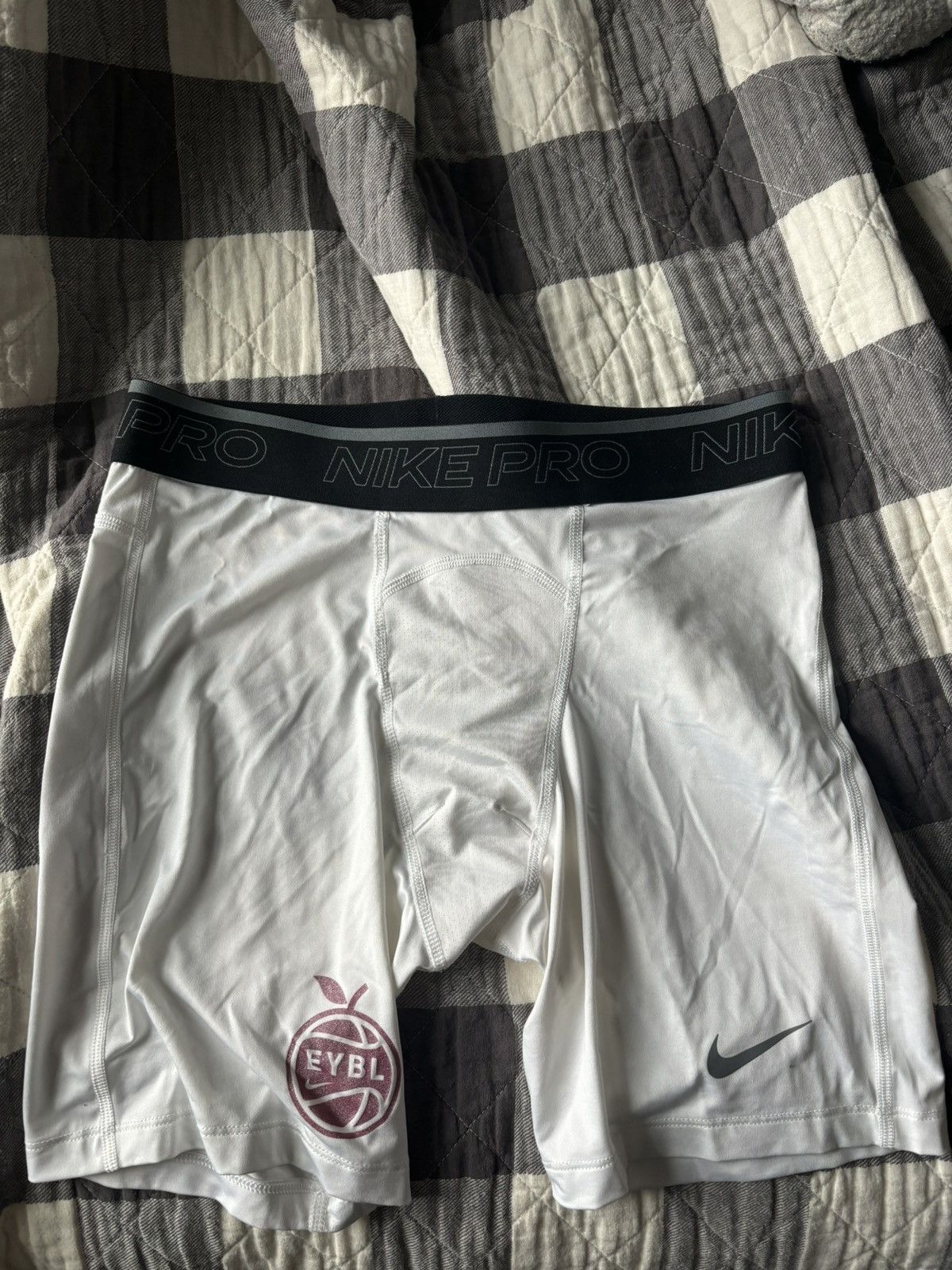 eybl compression shorts