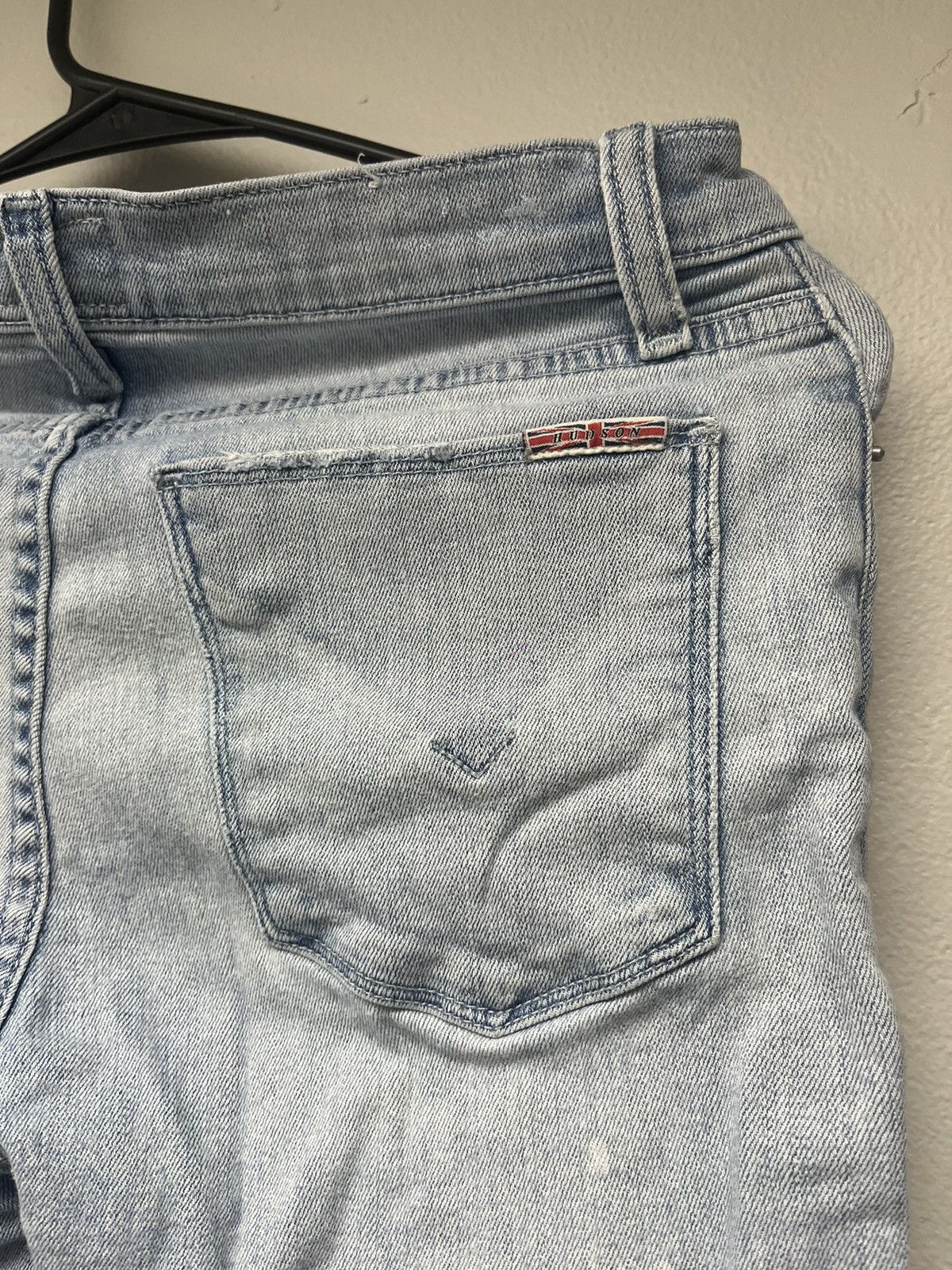 Hudson Hudson Distressed Denim Blue Skinny Jeans Womens Size 26" / US 2 / IT 38 - 9 Thumbnail