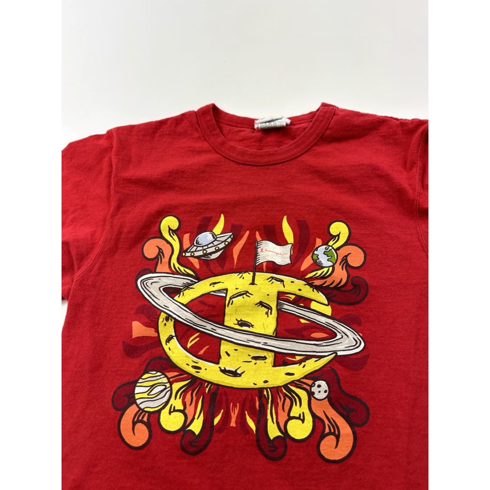 Champion Champion Shirt Men’s Small Red Short Sleeve Crew Neck UFO Graphic Print Size US S / EU 44-46 / 1 - 2 Thumbnail