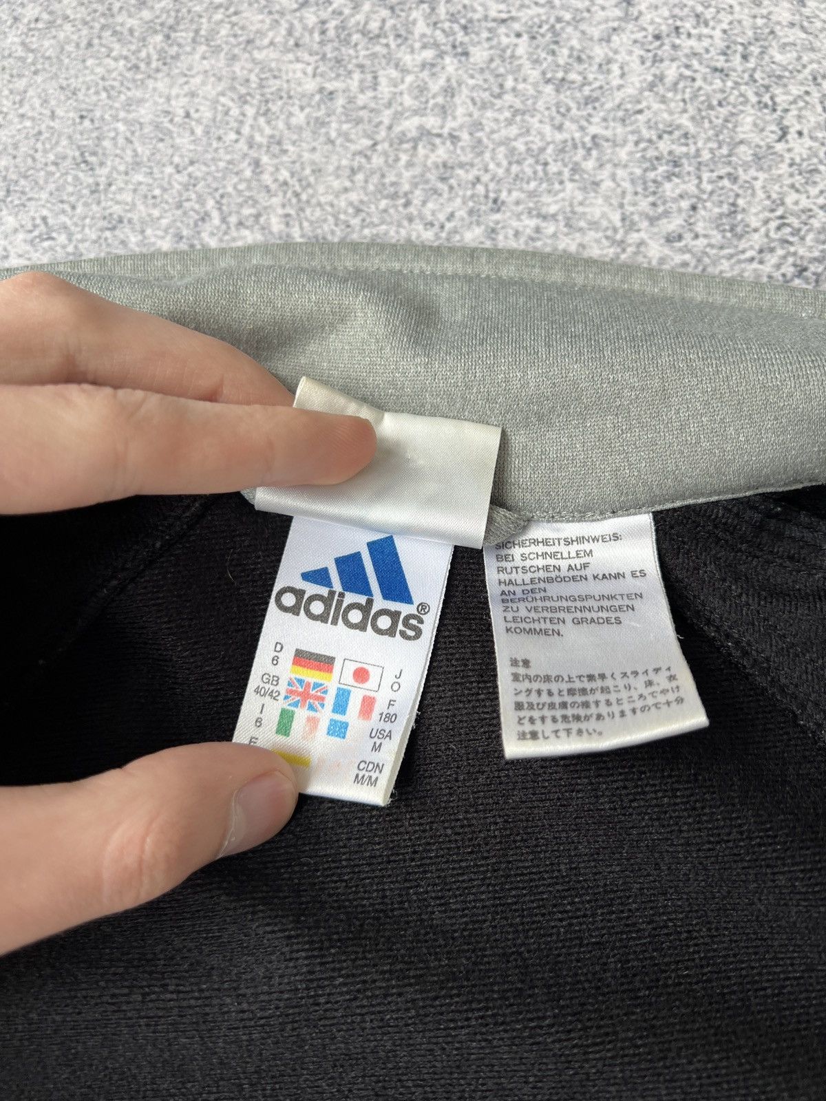 Adidas × Vintage Vintage Adidas 90s style zip sweatshirt Size US M / EU 48-50 / 2 - 9 Thumbnail