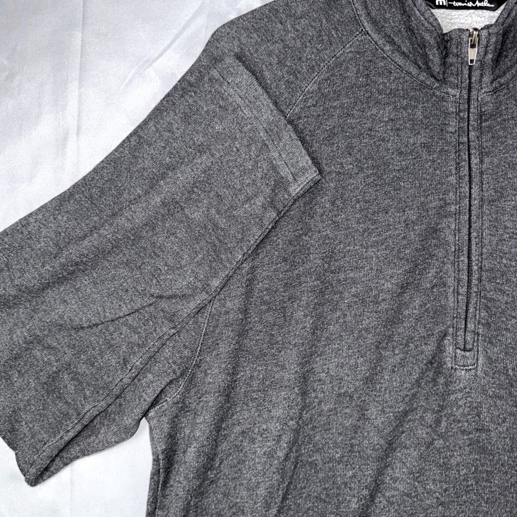 TravisMathew TravisMathew Pullover Mens XL Gray Quarter Zip Long Sleeve Lightweight Golf Shirt Size US XL / EU 56 / 4 - 6 Thumbnail