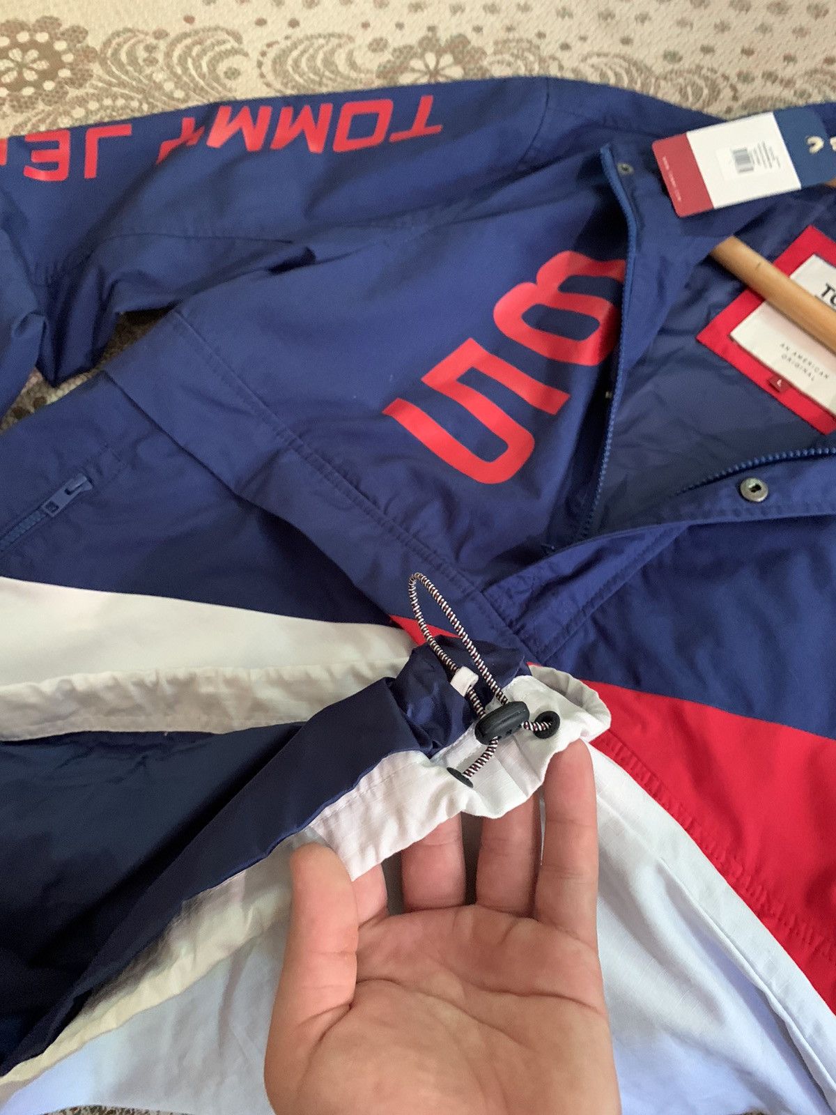 Tommy Jeans Tommy jeans light jacket anorak new with tags Size US L / EU 52-54 / 3 - 11 Thumbnail