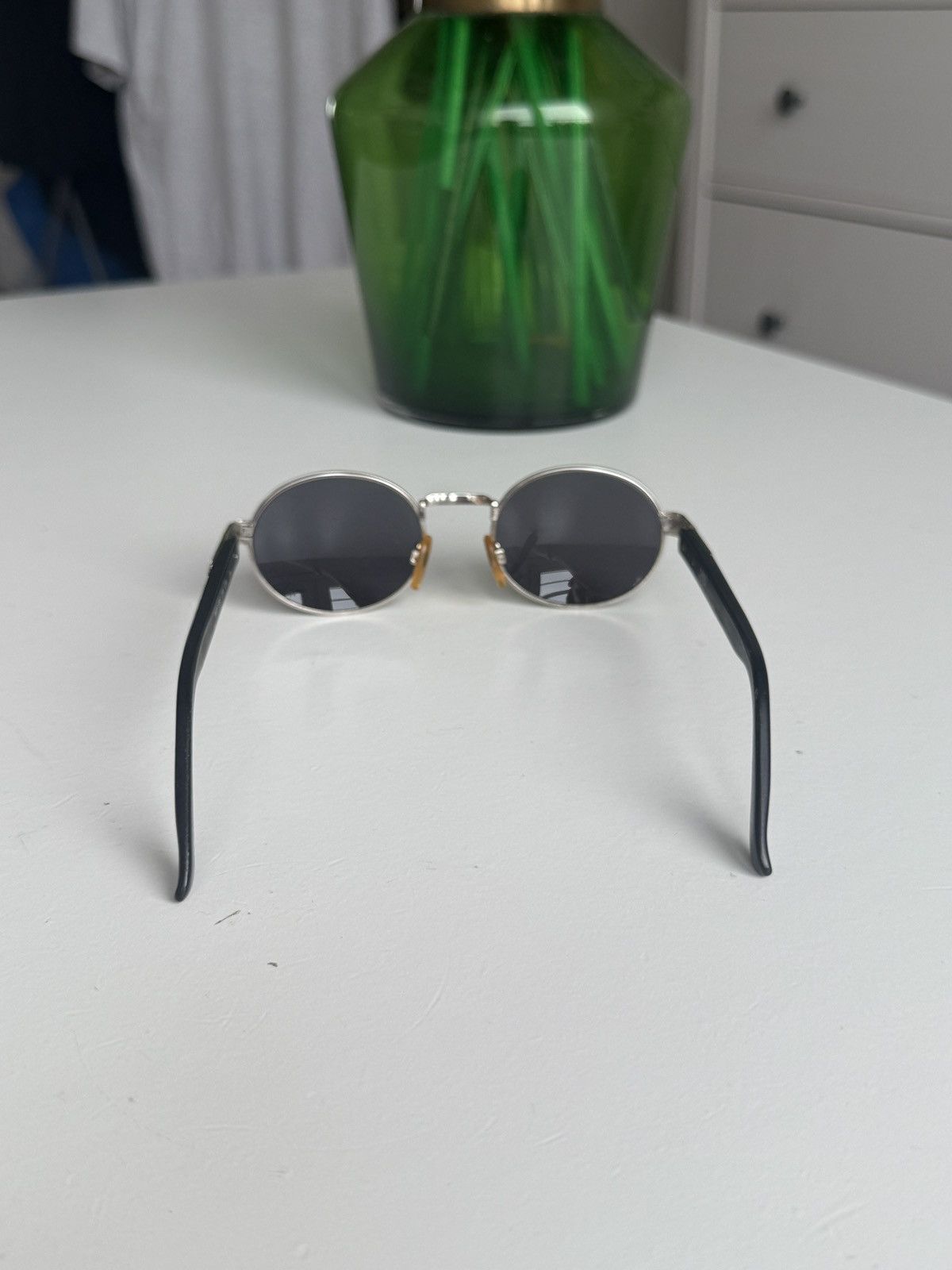 Versace Vintage 90s Gianni Versace oval sunglasses luxury designer Size ONE SIZE - 5 Thumbnail