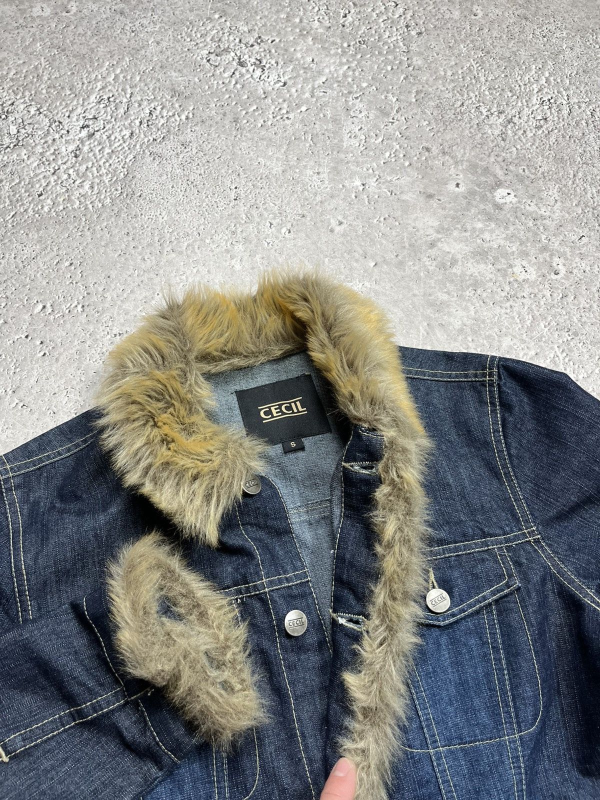 Other Women’s Denim Jacket With Faux Fur Trim Button Up Blue Coat Size S / US 4 / IT 40 - 8 Thumbnail