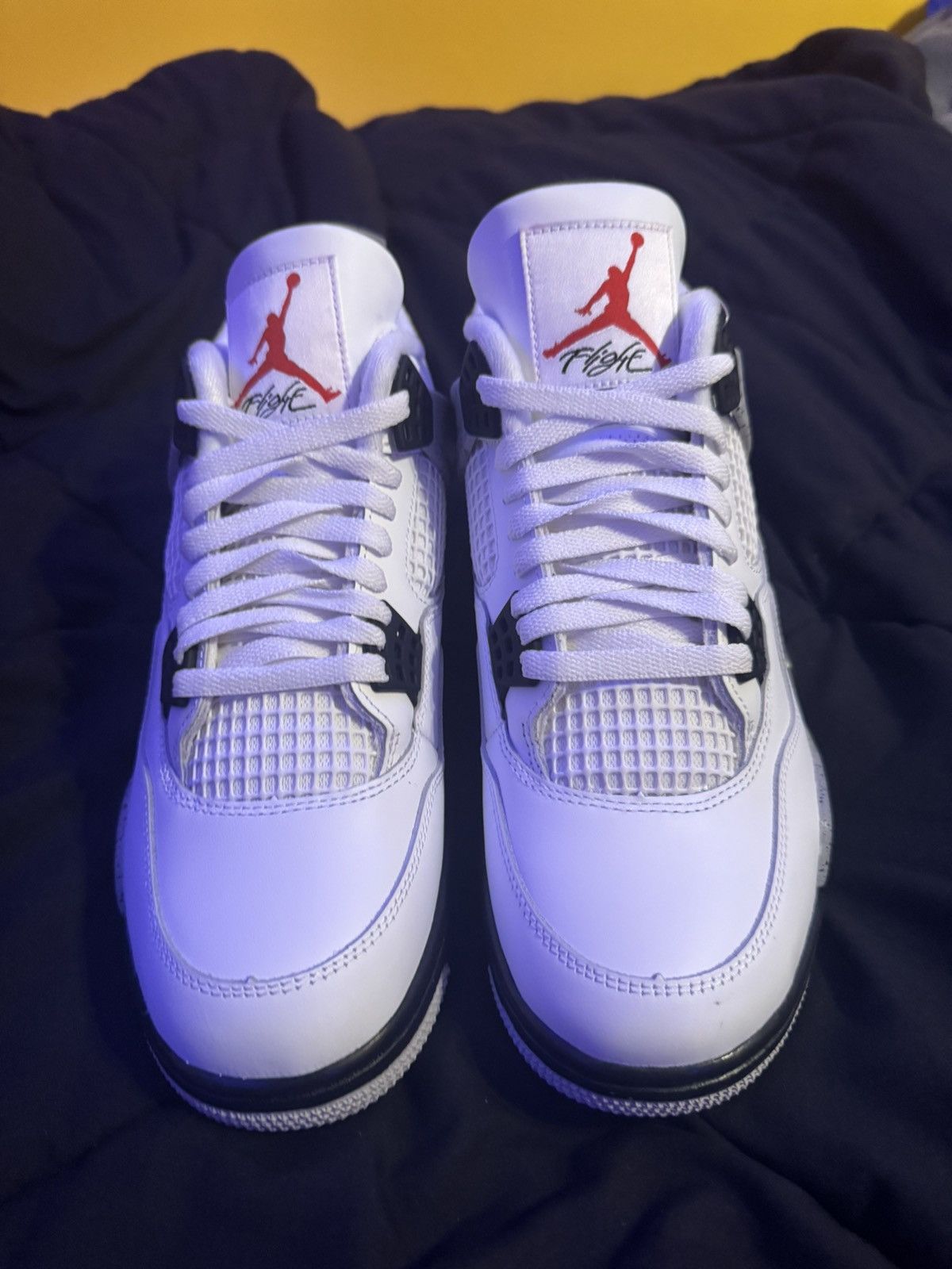 Nike Air Jordan four retro Size US 10 / EU 43 - 3 Thumbnail