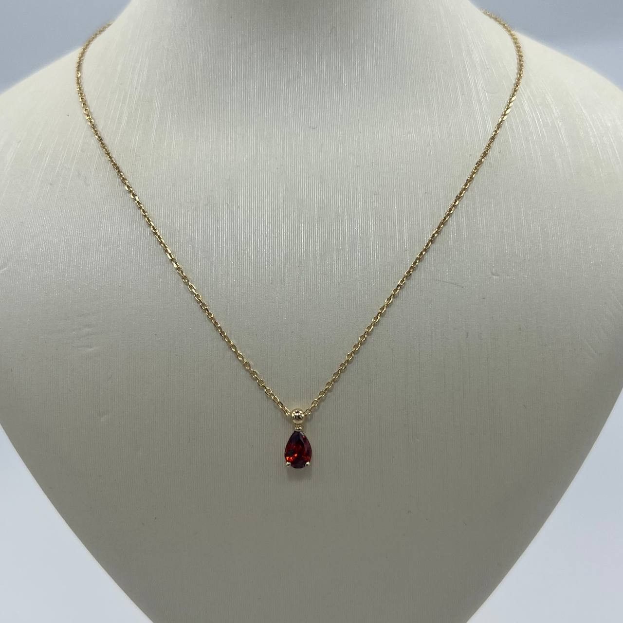 New 14K Solid Gold Necklace Italy – Teardrop Red Garnet 1.8g