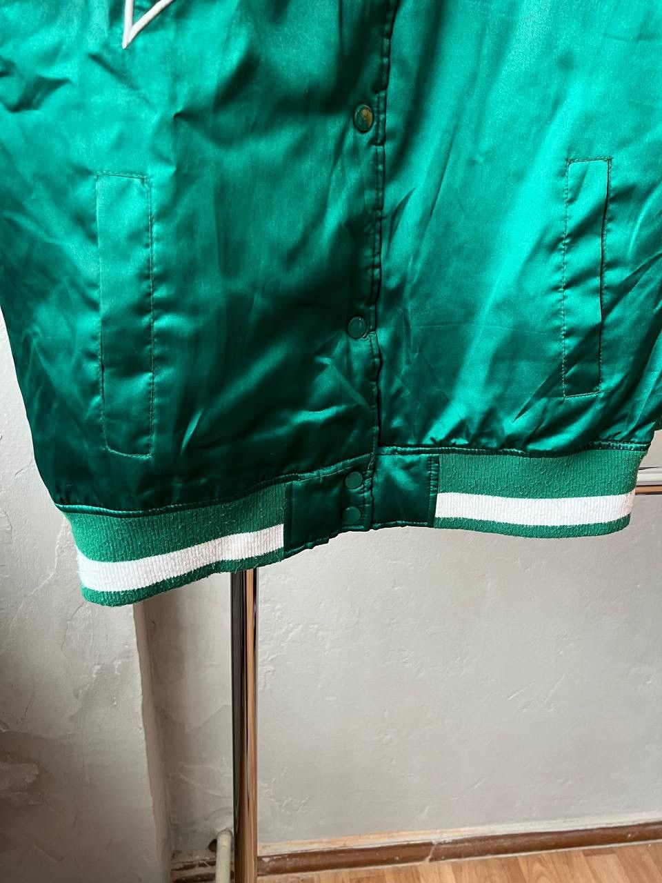 NFL DETROIT LIONS ATHLETIC NFL FBS UNISEX BOMBER JACKET SIZE S Size US S / EU 44-46 / 1 - 11 Thumbnail
