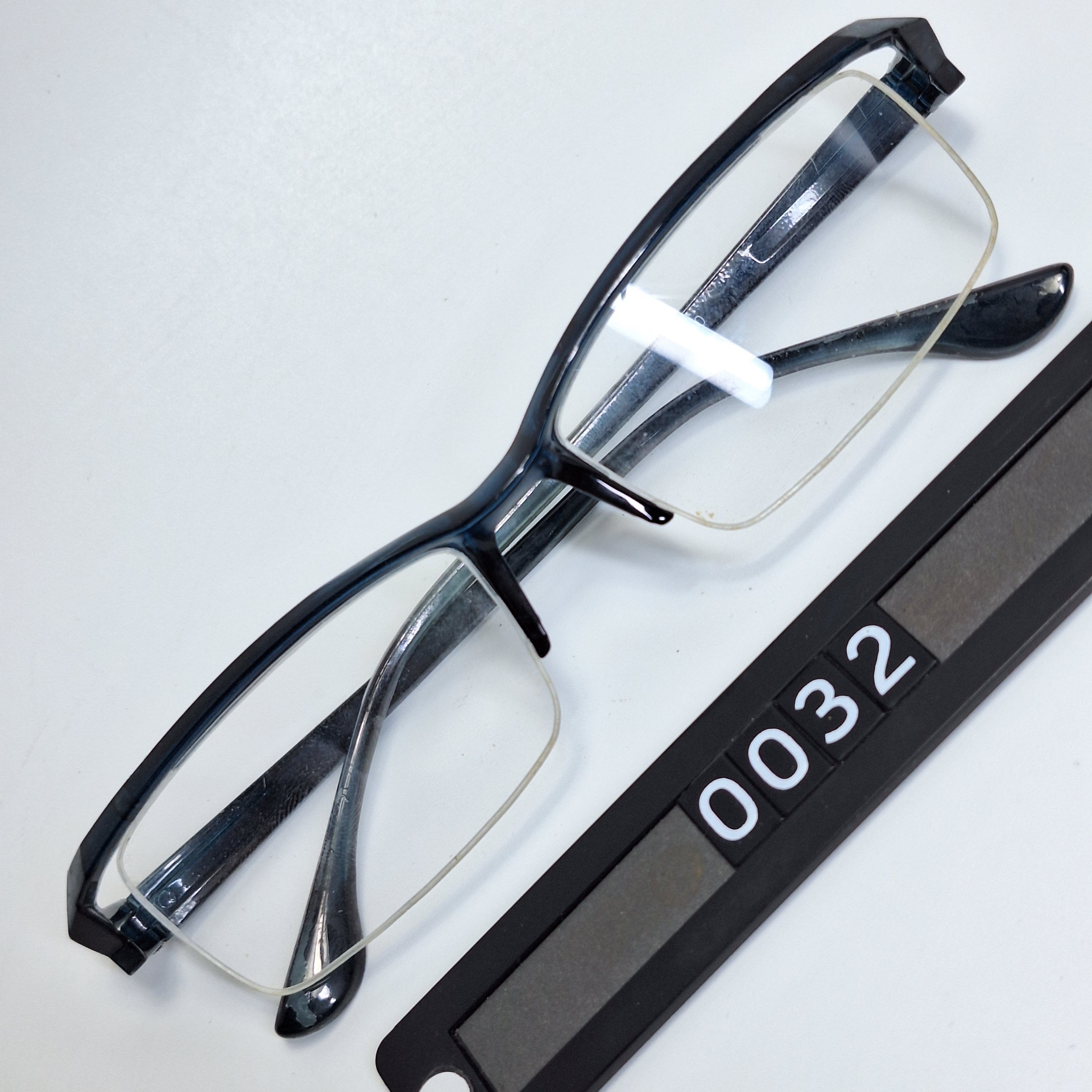 Other 00s Japan Vintage 4EX Semi-Rimless Oversize Eyeglass Frame Size ONE SIZE - 1 Thumbnail