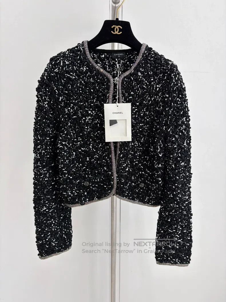 Chanel Chanel Black twill soft tweed diamond button cardigan coat Size XS / US 0-2 / IT 36-38 - 1 Thumbnail