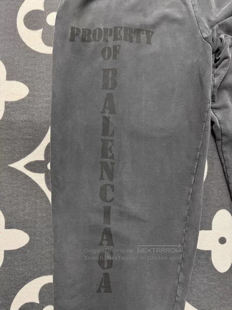 Balenciaga Balenciaga Black Distressed Print Pants. Size US 31 - 4 Thumbnail
