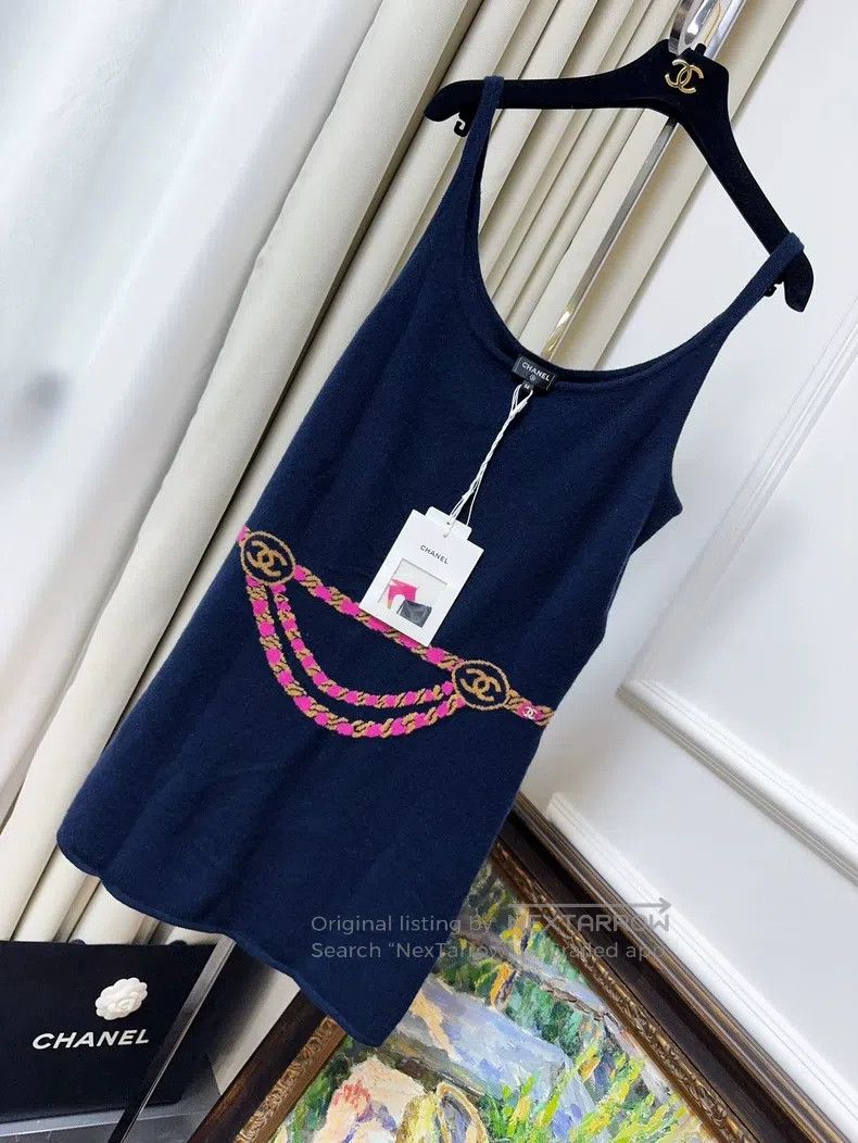 Chanel Chanel Ski Series Dark Blue Knitted Pink Jewellery Belt Pr Size XS / US 0-2 / IT 36-38 - 1 Thumbnail