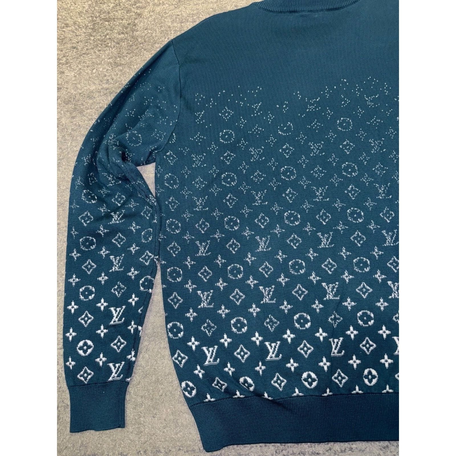 Louis Vuitton Louis Vuitton Canard Teal White Logo Crewneck Sweater M Size US M / EU 48-50 / 2 - 10 Thumbnail