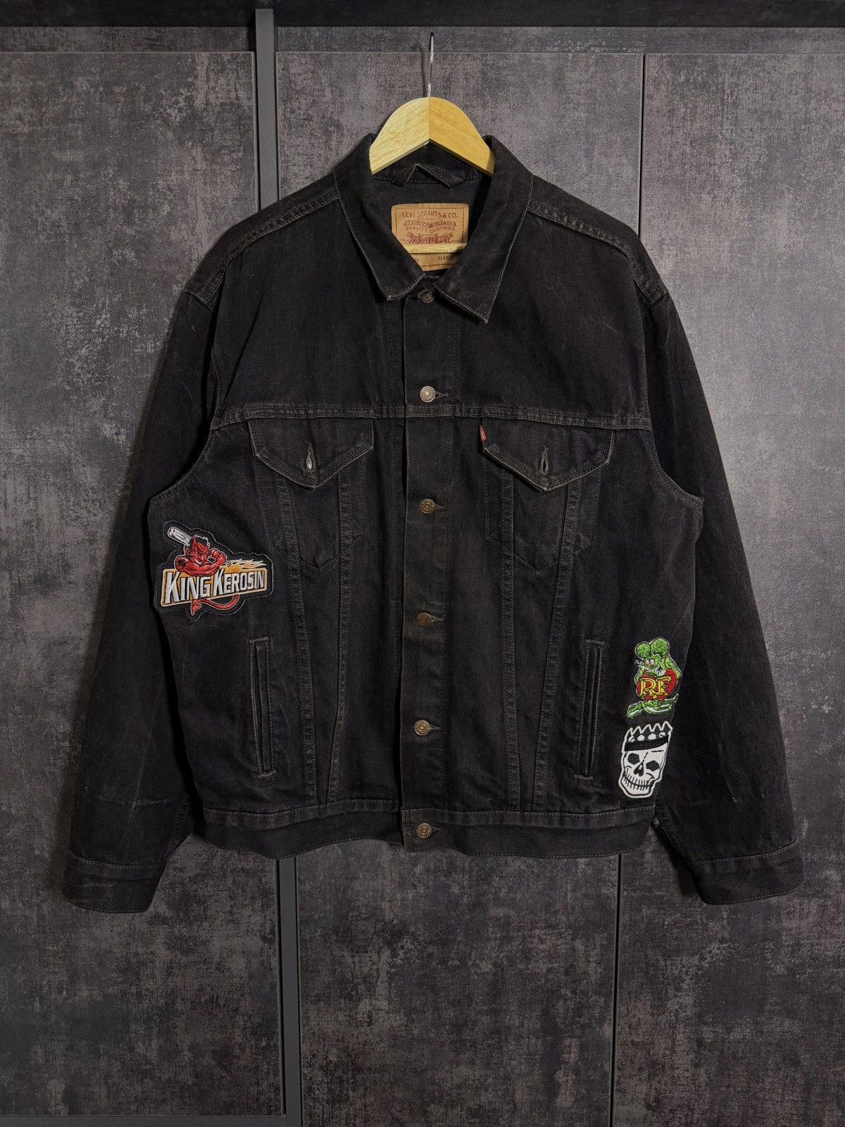 Levi's Vinatge 80s Levis Patched Washed Denim Jacket Acne Hedi Raf Size US L / EU 52-54 / 3 - 6 Thumbnail