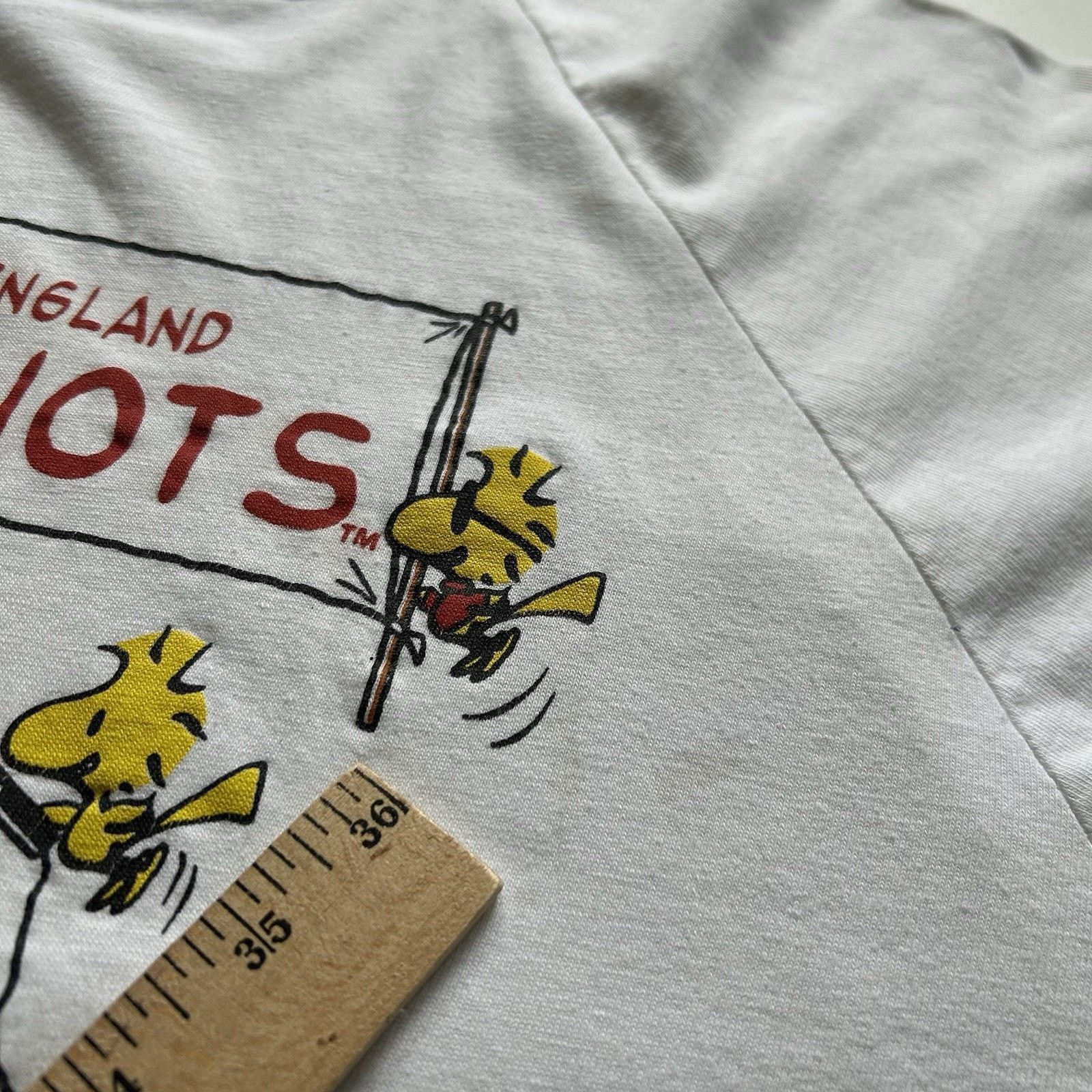 NFL Vintage 90s New England Patriots Snoopy NFL T Shirt XL Rare Size US XL / EU 56 / 4 - 7 Thumbnail