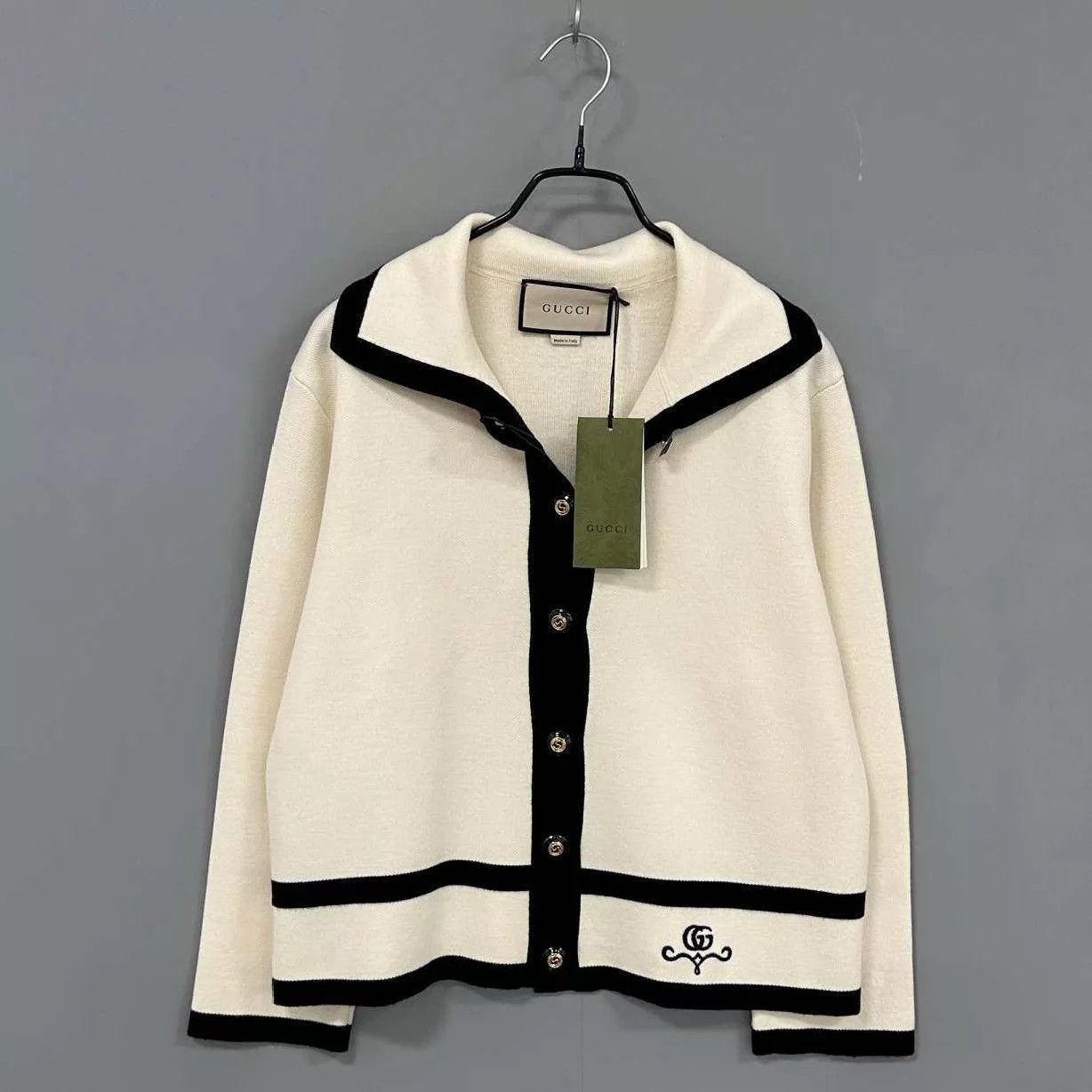 Gucci GUCCI New Off-White Embroidered Logo Cardigan Size L / US 10 / IT 46 - 1 Thumbnail