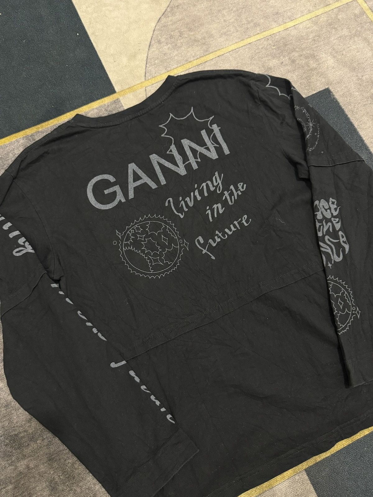 Japanese Brand GANNI LIVING THE FUTURE LONG SLEEVE Size US M / EU 48-50 / 2 - 5 Thumbnail