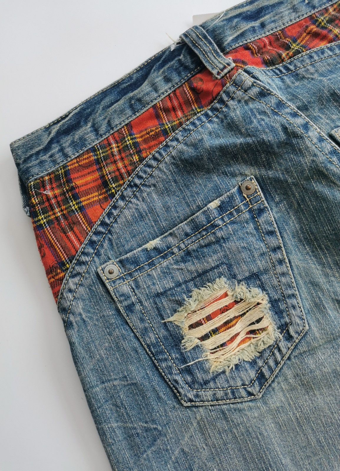 Seditionaries Skull Red Tartan Patchwork Tapered Denim Jeans Size US 30 / EU 46 - 8 Thumbnail