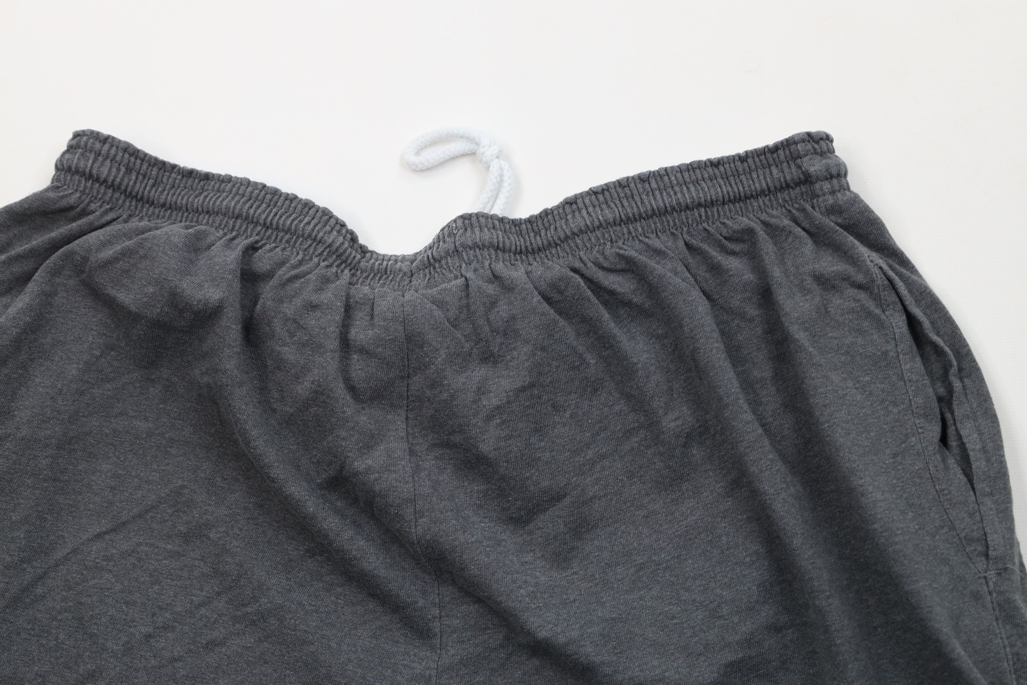 Champion Vintage Y2K Champion Logo Above Knee Shorts Heather Gray Size US 36 / EU 52 - 9 Thumbnail