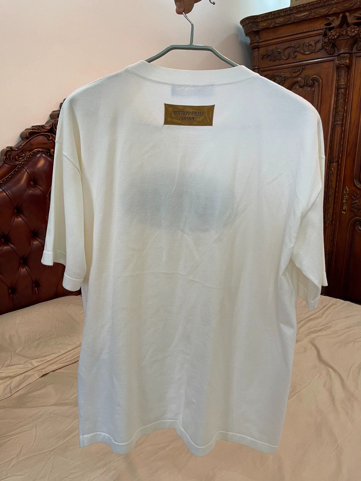 Louis Vuitton LV New White Knit Logos Tee L (Worn Few Times) Size US L / EU 52-54 / 3 - 2 Thumbnail
