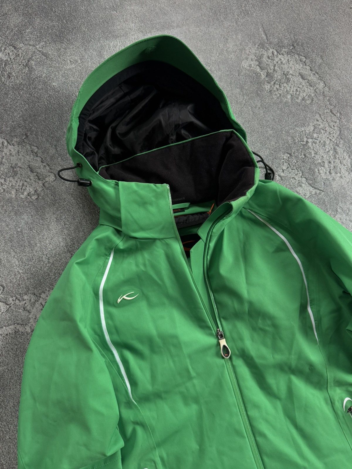 KJUS Kjus M/size outdoor ski snowboarding gorpcore jacket snow Size M / US 6-8 / IT 42-44 - 2 Thumbnail