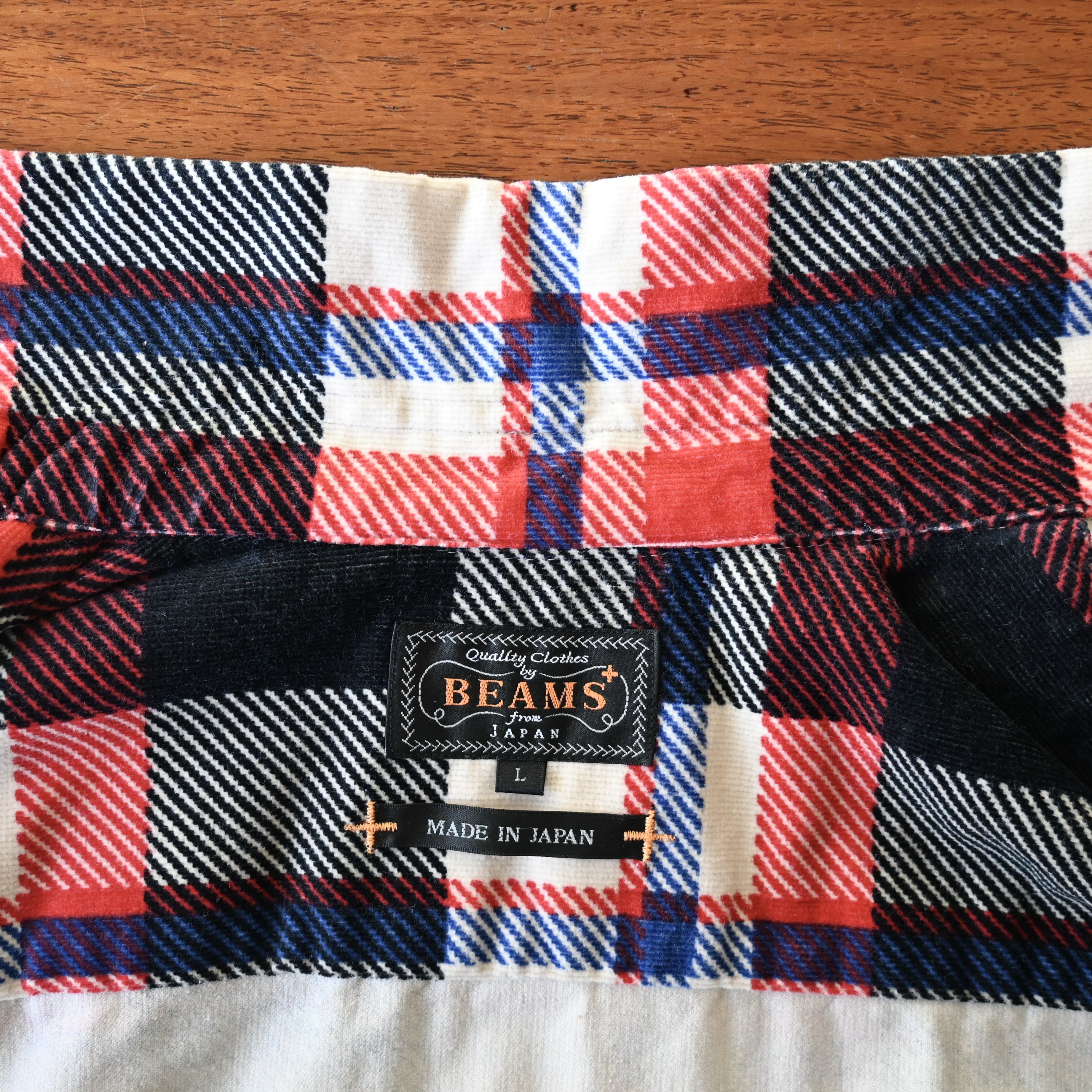 Beams Plus BEAMS Plus midi-heavy corduroy boxy shirt made in Japan Size US L / EU 52-54 / 3 - 15 Thumbnail