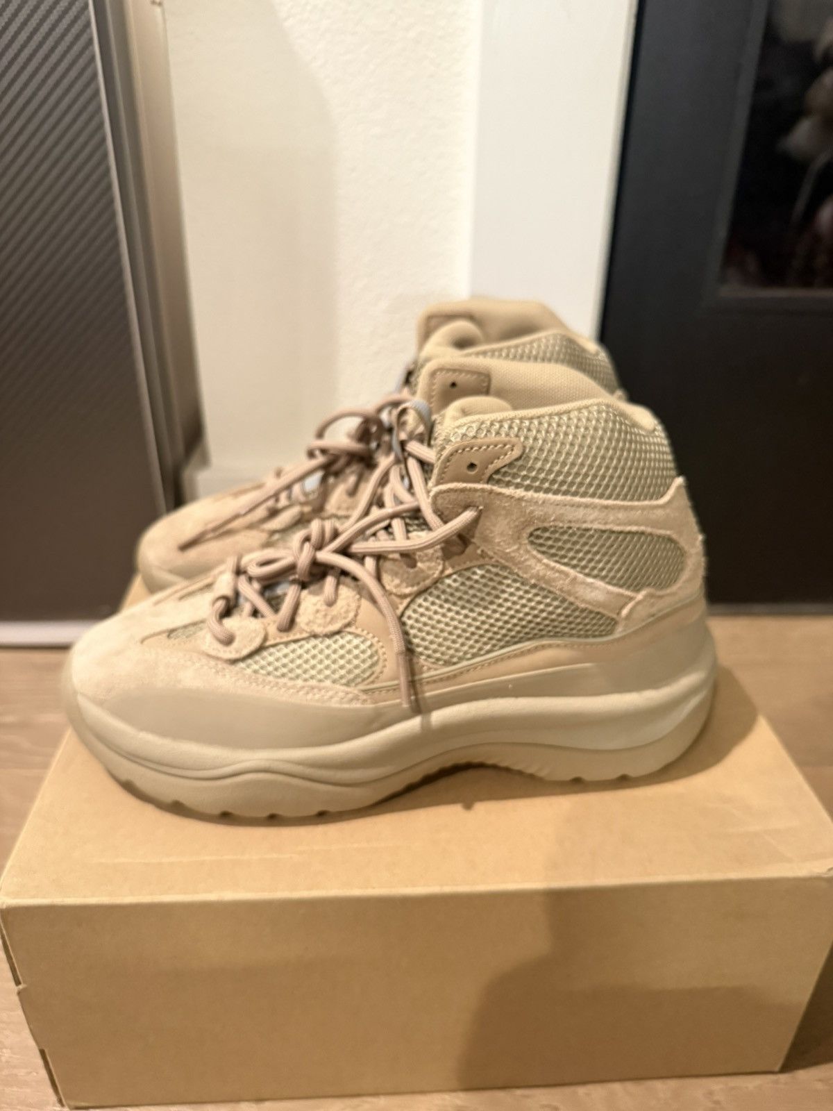 Yeezy adidas Yeezy Desert Boot “Rock” Size 8.5 Brand New Size US 8.5 / EU 41-42 - 3 Thumbnail