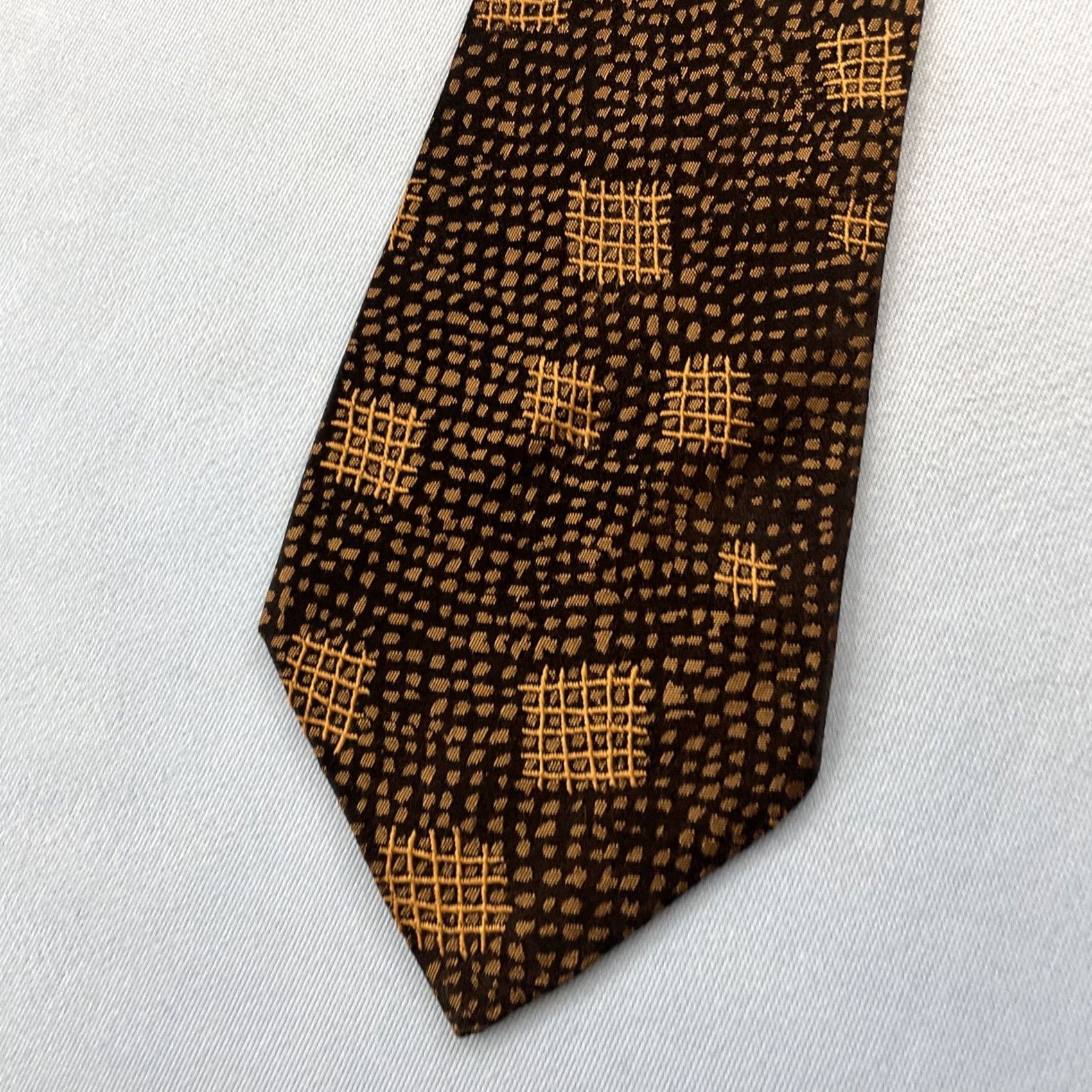 MCM VINTAGE MCM Tie Neckwear Silk Brown Bronze 60s Woven 57" Classic 4x57 Hashtag Foulard Texture Capsule Vintage Geometric Elegant Designer Mens Size ONE SIZE - 4 Thumbnail