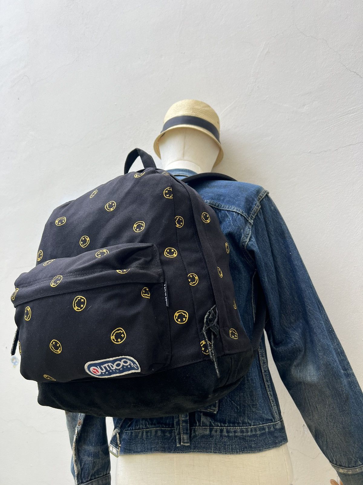 Nirvana HG X Nirvana Kurt Cobain Pick Me Yeah! Backpack Bag Size ONE SIZE - 2 Thumbnail