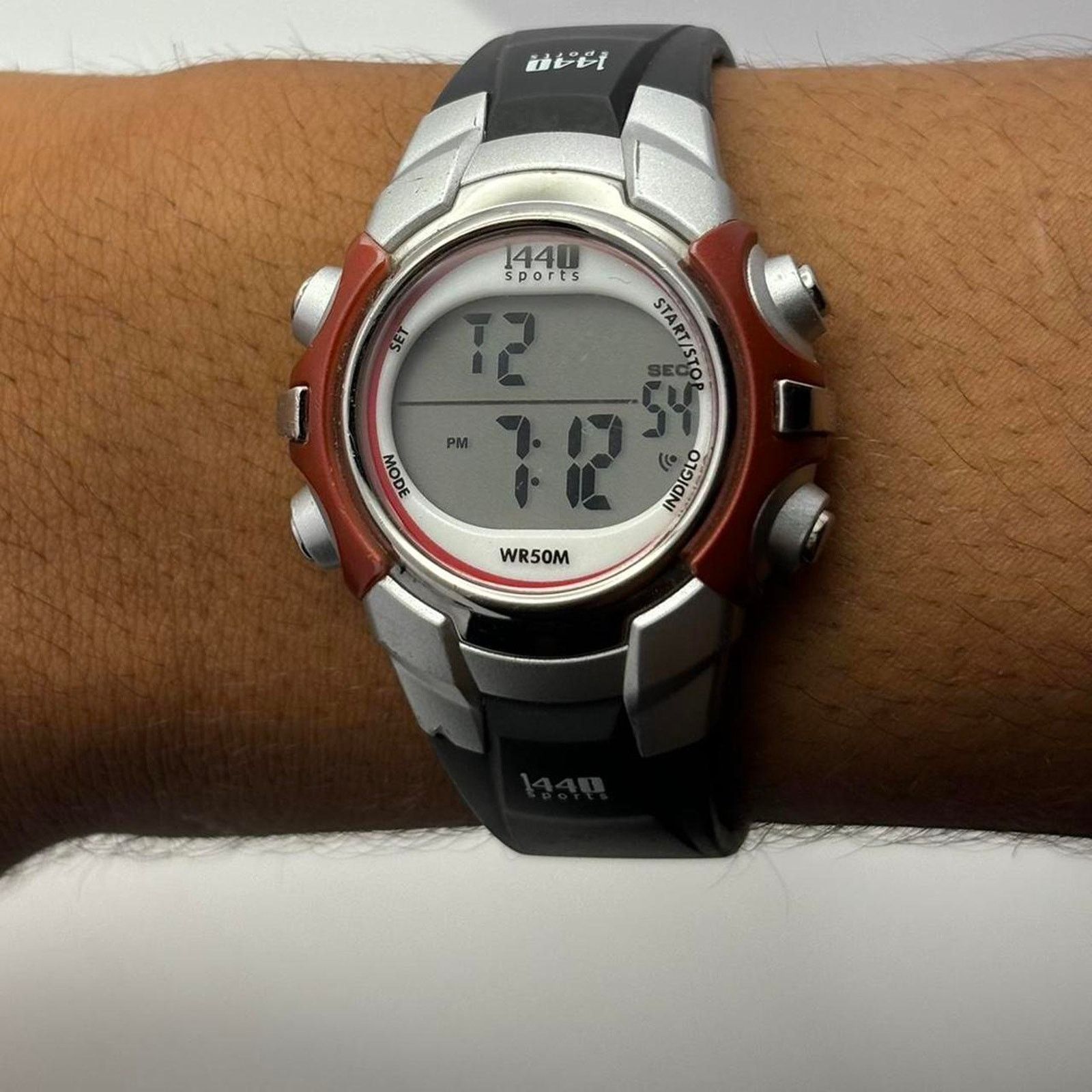 Other Black red sports watch Size ONE SIZE - 2 Thumbnail