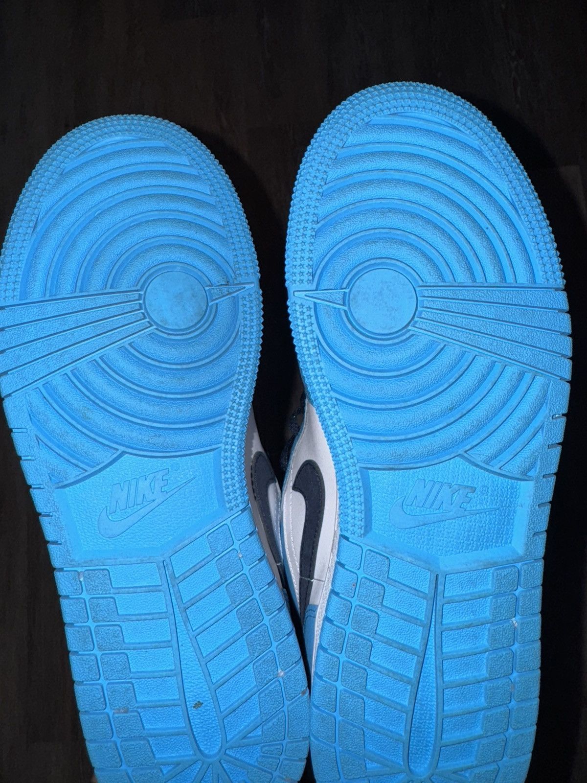 Jordan Brand Air Jordan 1 Low UNC (2021) Size 6.5 Size US 6.5 / IT 36.5 - 7 Thumbnail