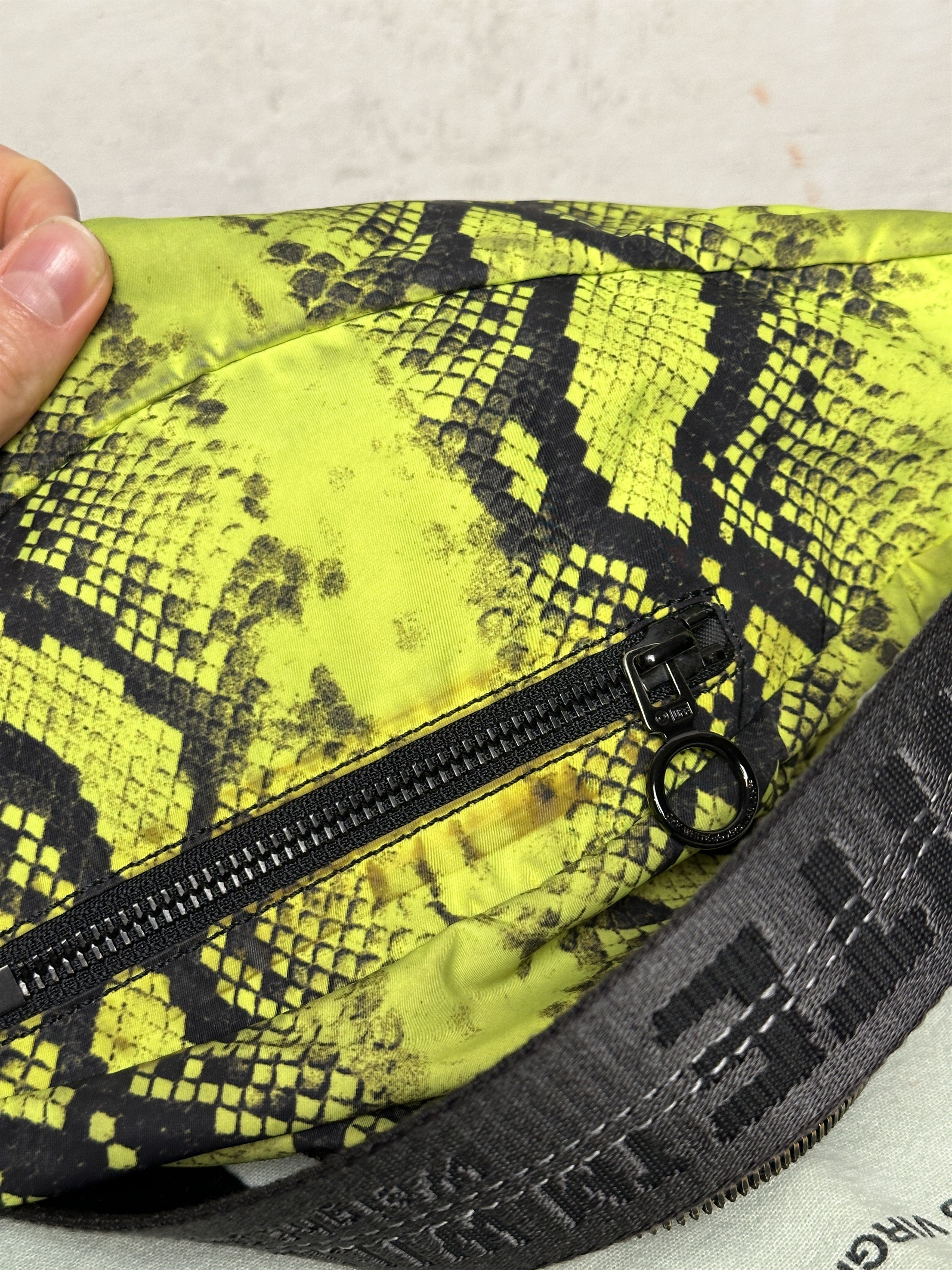 Off-White Off-white Neon Yellow Python-print Belt Bag In Fluo Yellow Size ONE SIZE - 19 Thumbnail
