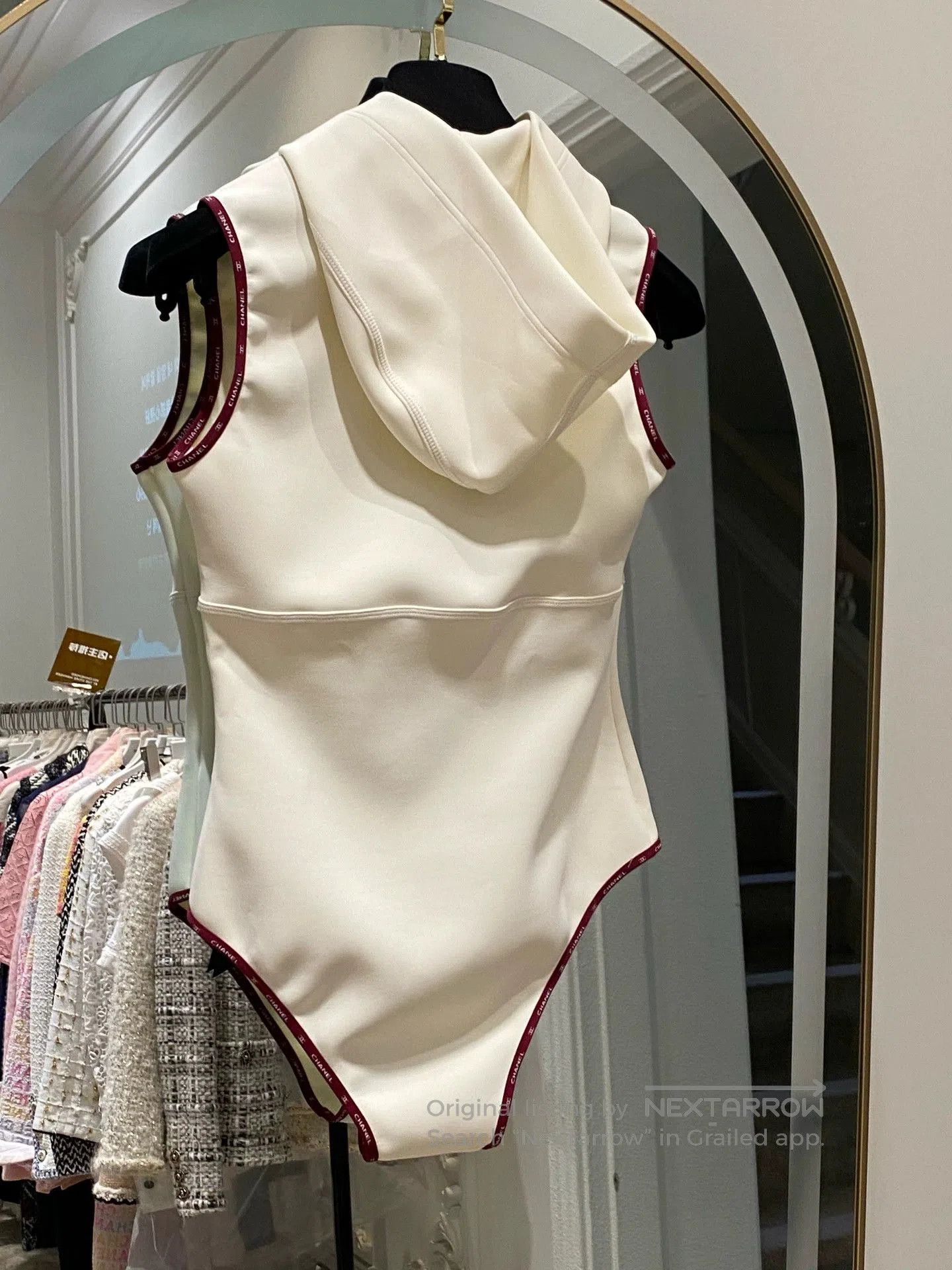 Chanel Chanel White Bow Swimsuit FR36. Size US 36 / EU 52 - 2 Thumbnail