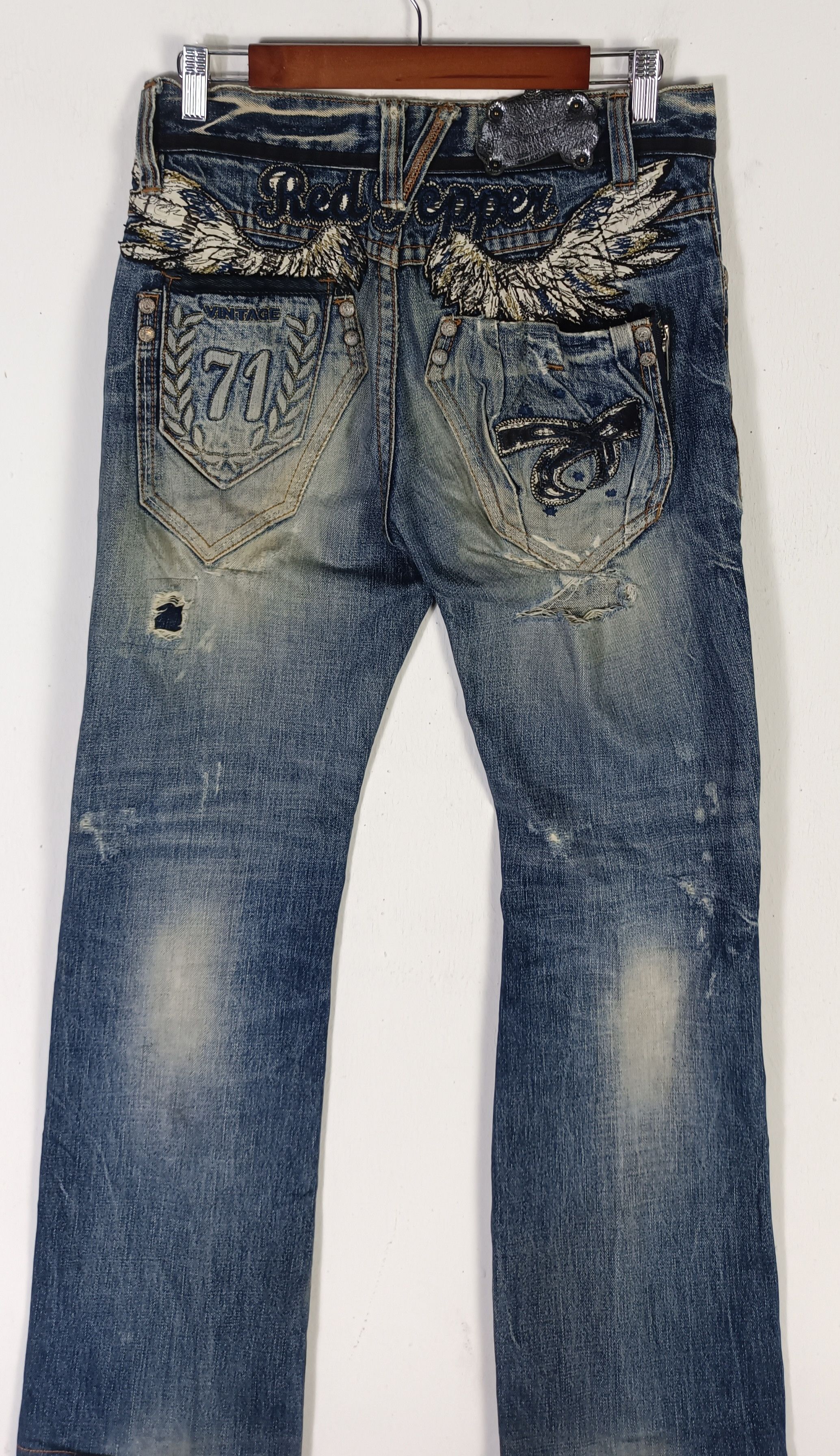 Japanese Brand 🔥Vintage Red Pepper embroidered VINTAGE 71 Distressed jeans Size US 31 - 3 Thumbnail