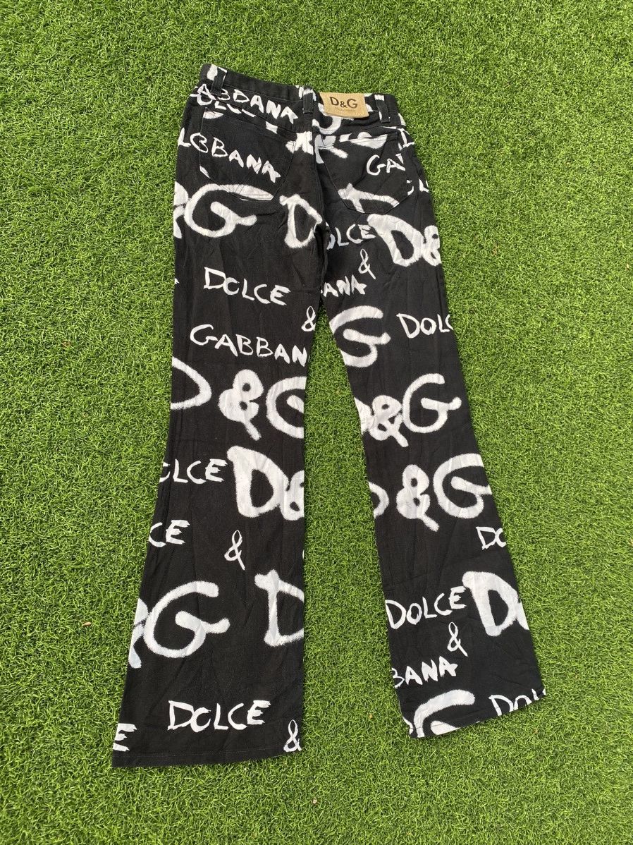 Dolce & Gabbana DOLCE & GABBANA BOOT CUT JEANS ALL OVER LOGO PRINT Size 27" / US 4 / IT 40 - 3 Thumbnail