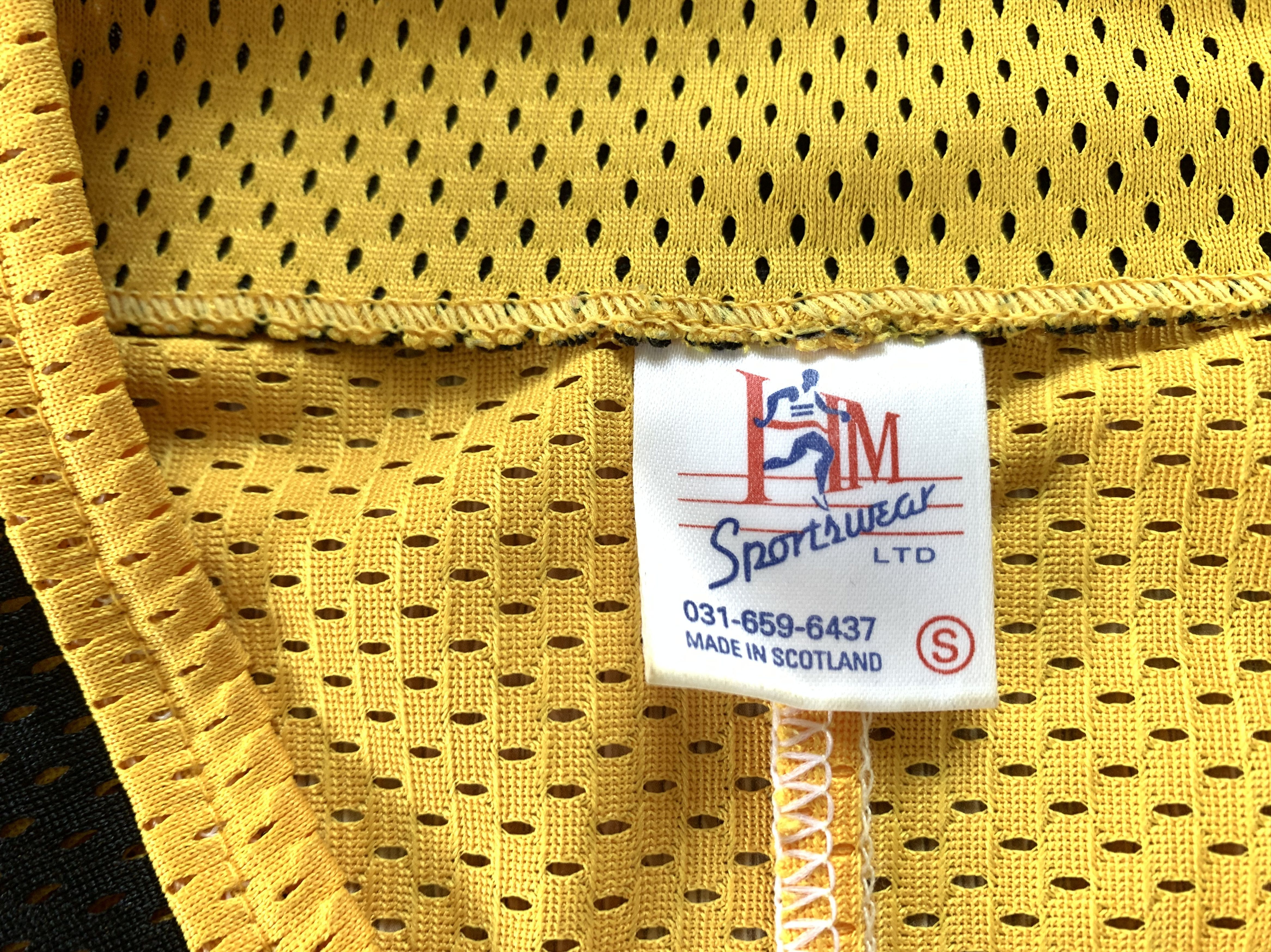 NHL × Vintage Vintage Bracknell Bees Hockey Jersey Size US S / EU 44-46 / 1 - 6 Thumbnail