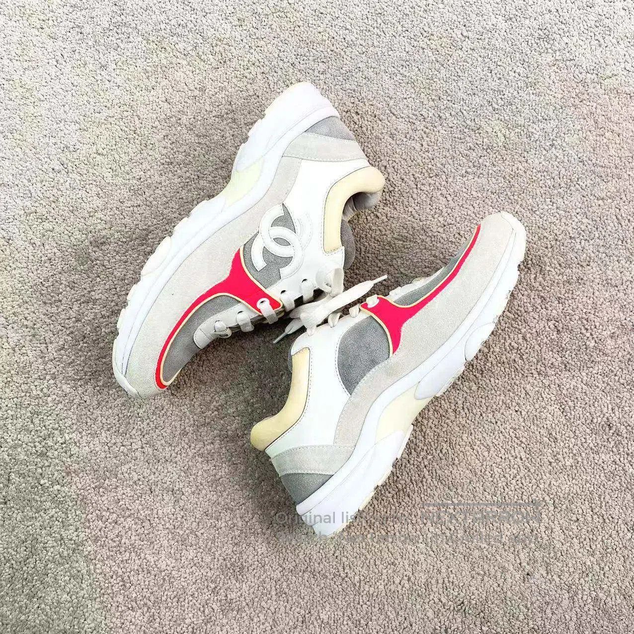 Chanel Chanel White powder sneakers| Size US 6 / IT 36 - 4 Thumbnail