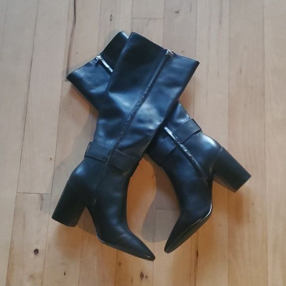Coach Coach Evelyn Tall Zippered Black Leather ~4" Heeled Sz. 9.5 Size US 9.5 / IT 39.5 - 3 Thumbnail