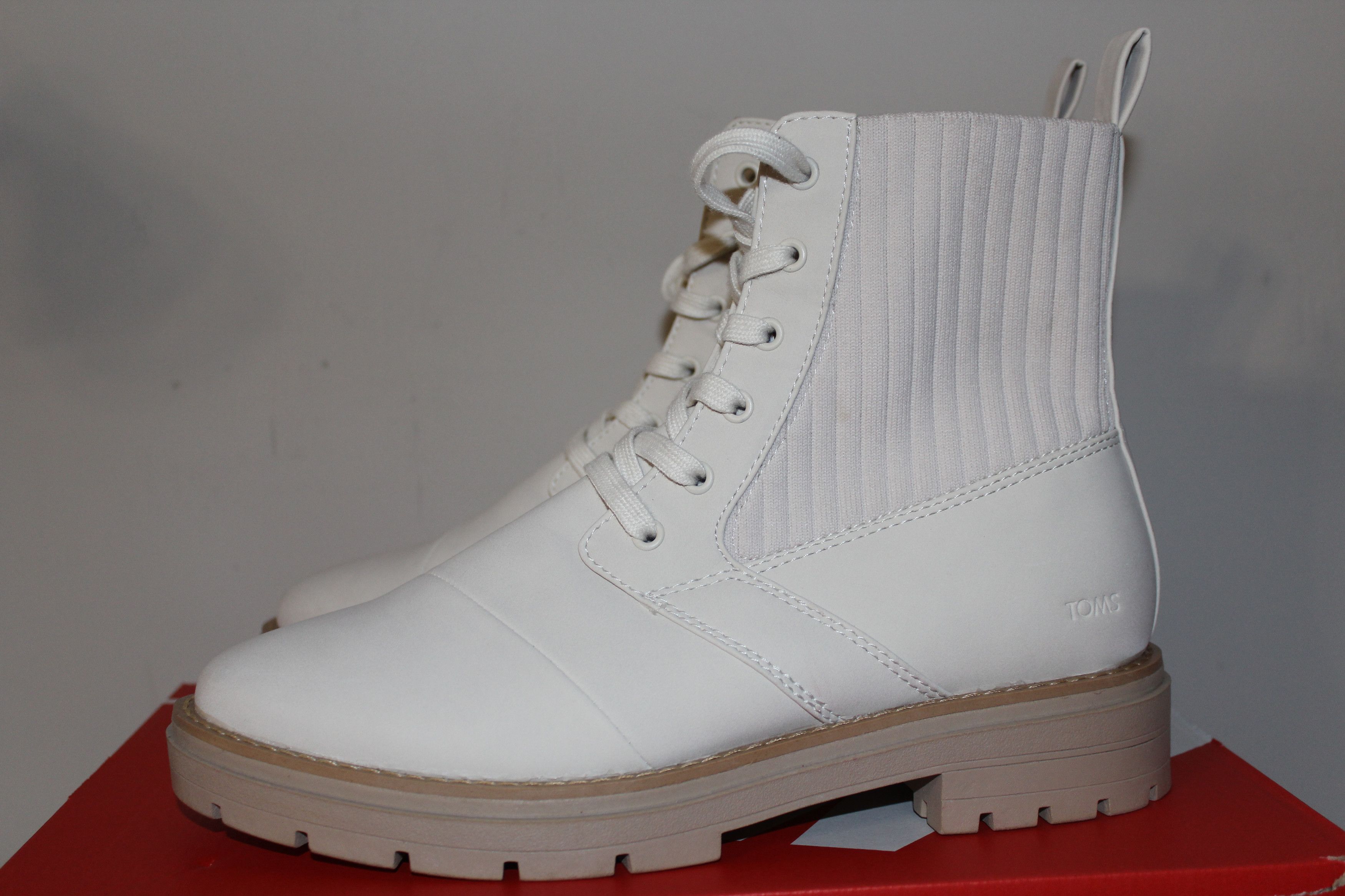 Toms TOMS Womens Ionie Lace Up Lug Sole Combat Boots Size 9 Size US 9 / IT 39 - 4 Thumbnail