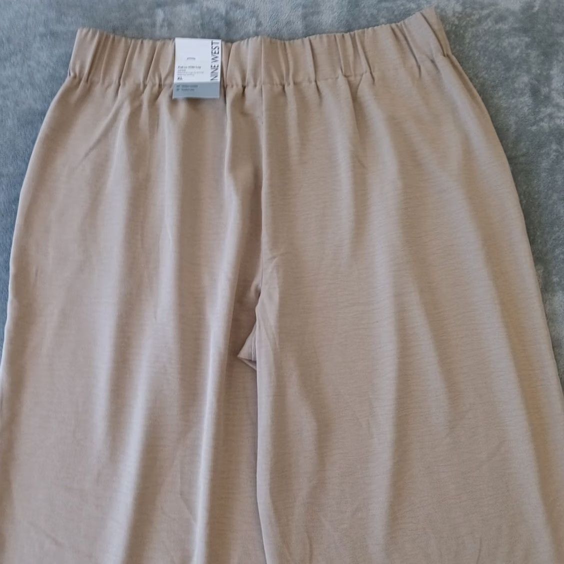 Nine West Nine West Ankle Pants Womens XL Beige Wide-Leg Pleated Pull On Size 40" / US 18 - 7 Thumbnail