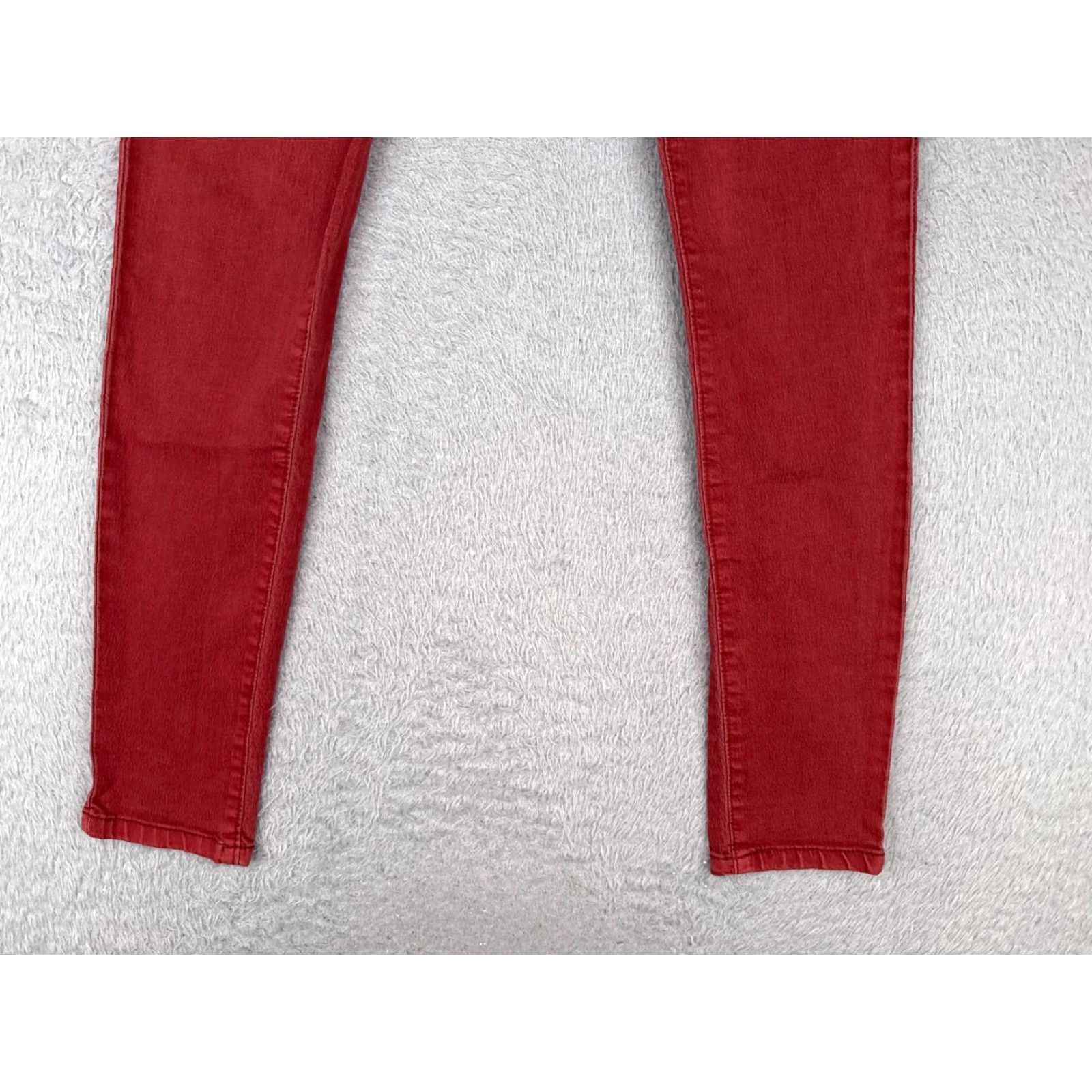 Vintage VIP Jeans Red Denim Skinny Jeans Womens 31x31 Mid Rise Cotton Blend Stretch 11 Regular 5-Pocket Distressed Buttons Vintage No Size 32" / US 10 / IT 46 - 2 Thumbnail